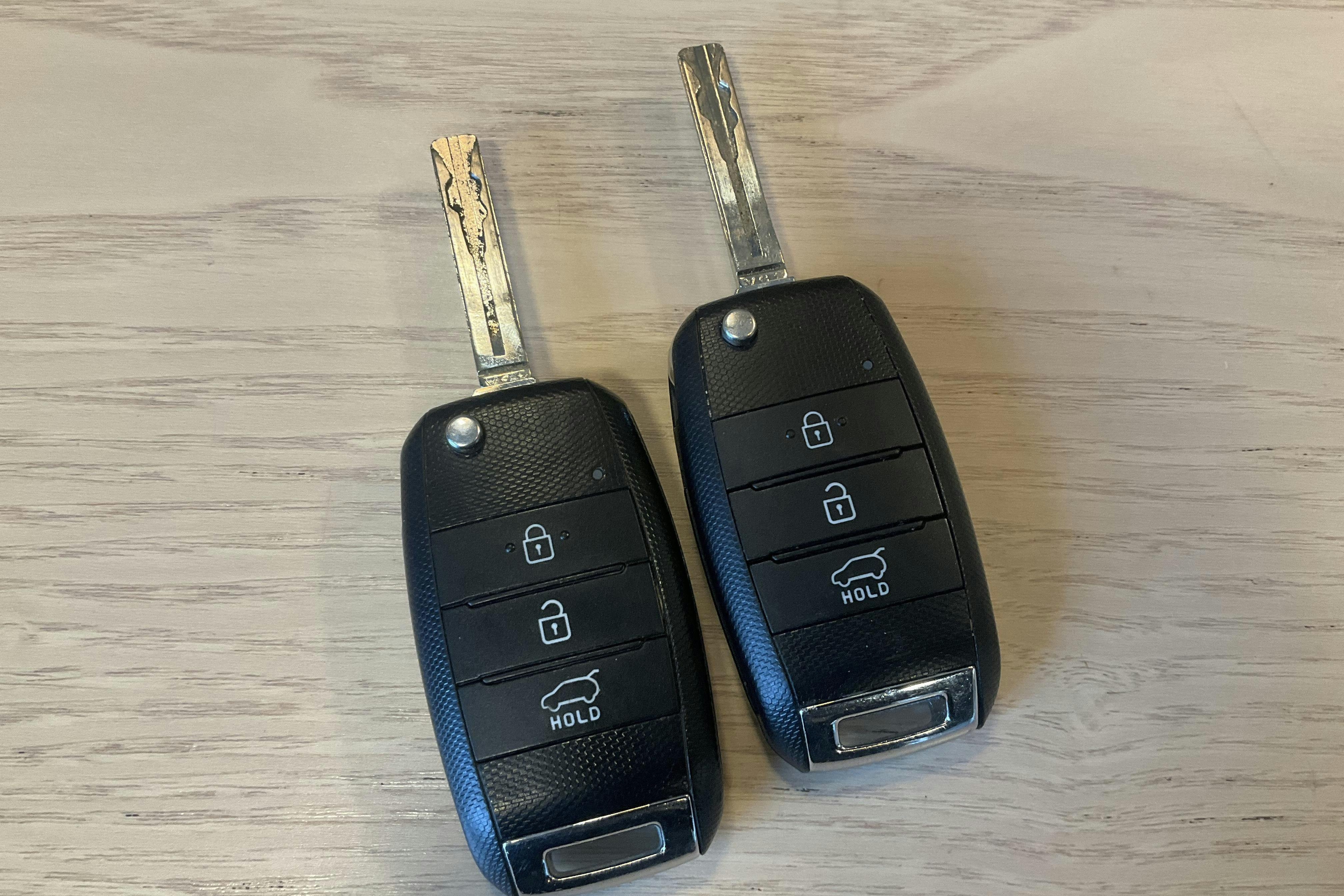 Esitlusfoto 14 aadressil 14: KIA Cee'd 1.6 CRDi SW (136hk) - 84 250 km - Käsitsi - must - 2017