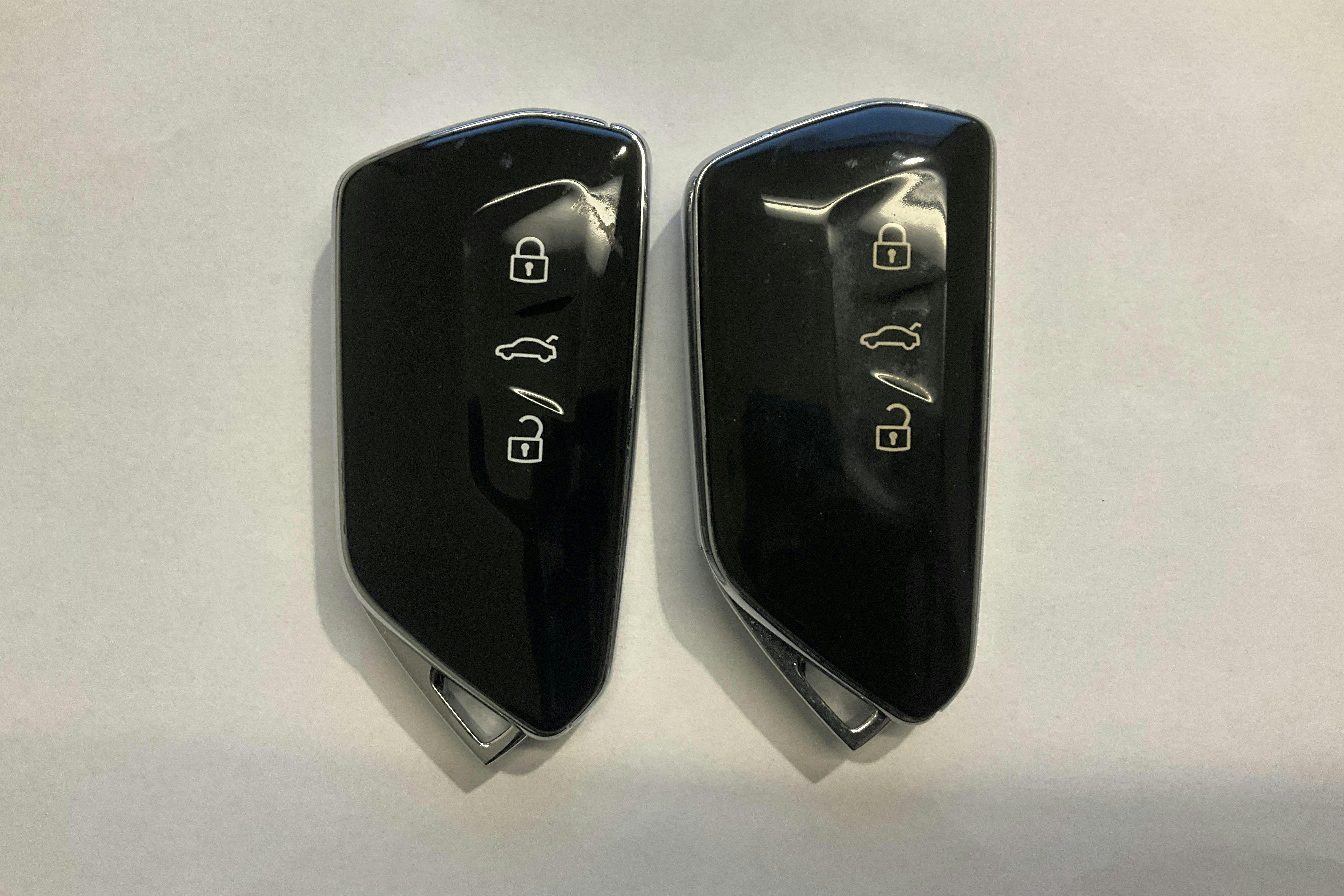 Esittelykuva 17 osoitteesta 17: VW ID.5 77kWh (204hk) - 110 030 km - Automaattinen - musta - 2023