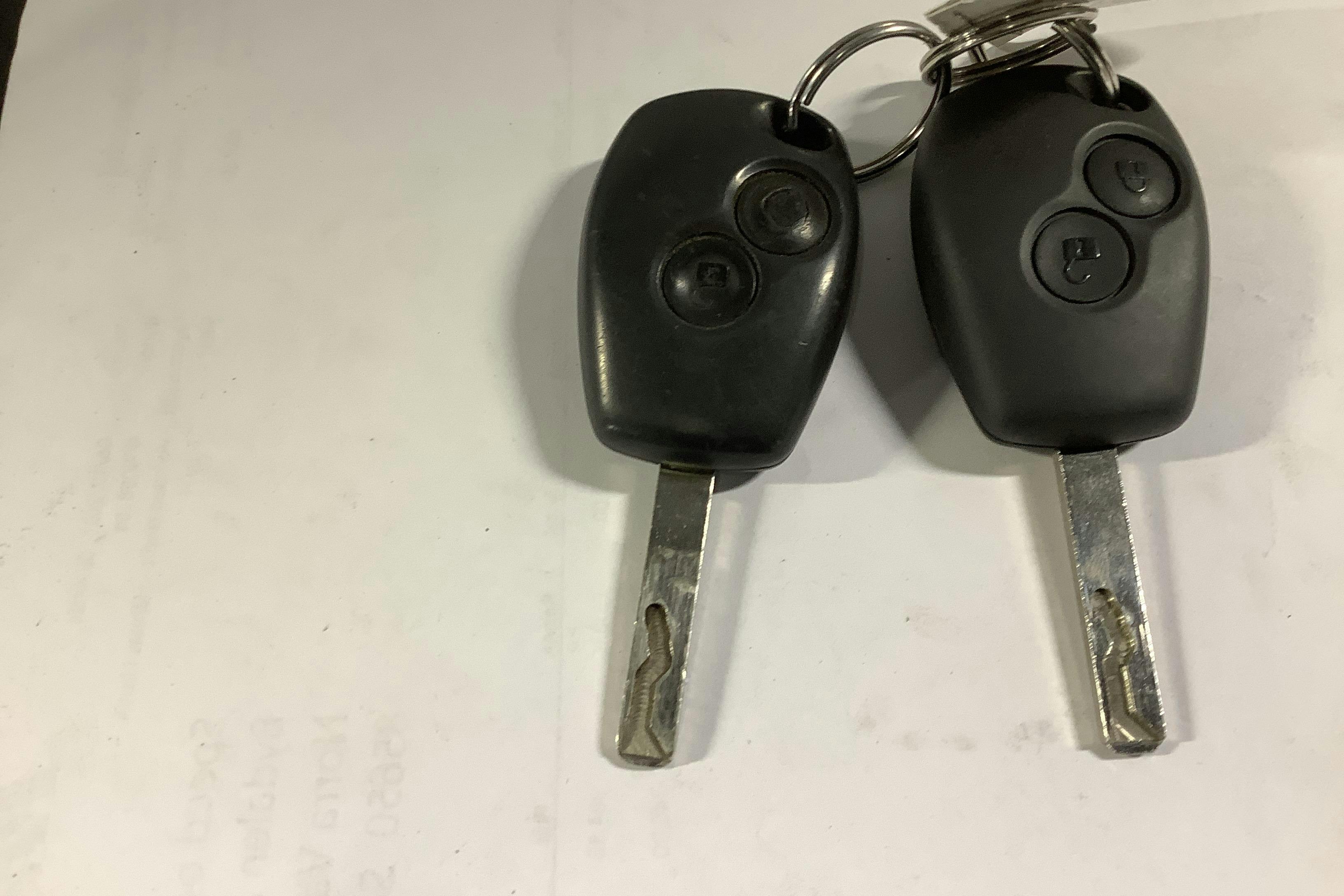 Presentationsfoto 14 av 14: Renault Kangoo 1.5 dCi Skåp (110hk) - 22 120 mil - Automat - vit - 2018