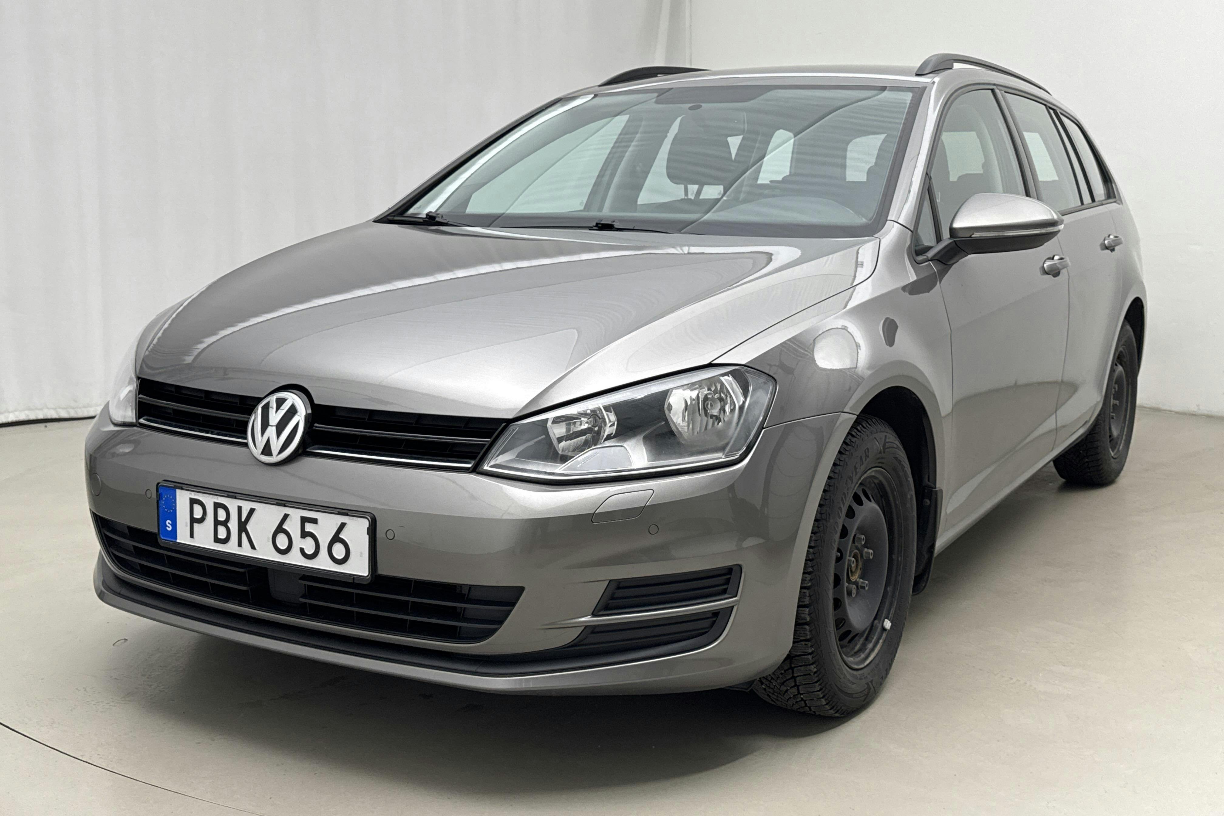 Esitlusfoto 1 aadressil 17: VW Golf VII 1.2 TSI Sportscombi (110hk) - 108 280 km - Automaatne - hall - 2017