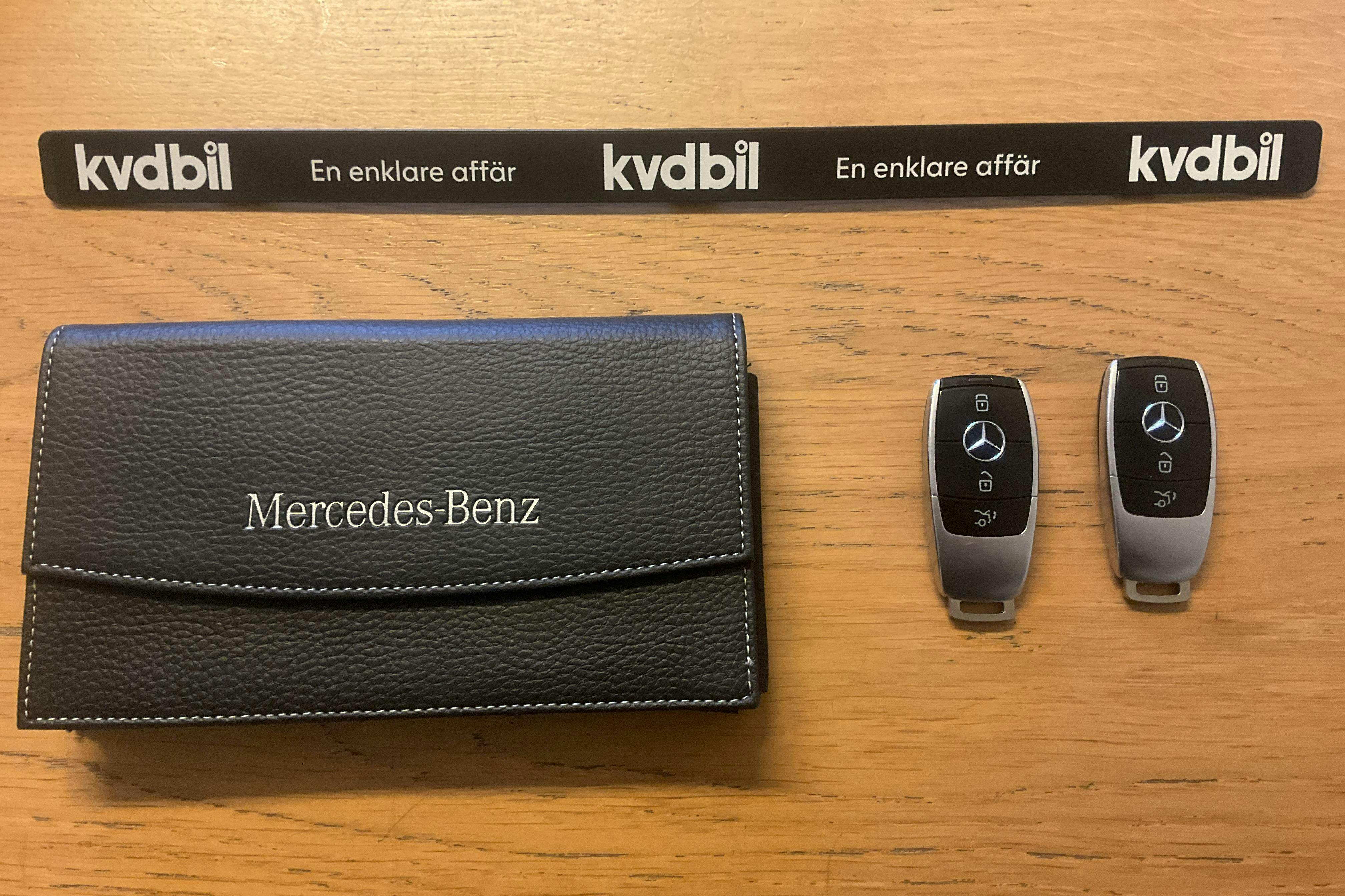 Esittelykuva 19 osoitteesta 19: Mercedes E 220 d Kombi S213 (194hk) - 196 520 km - Automaattinen - punainen - 2017