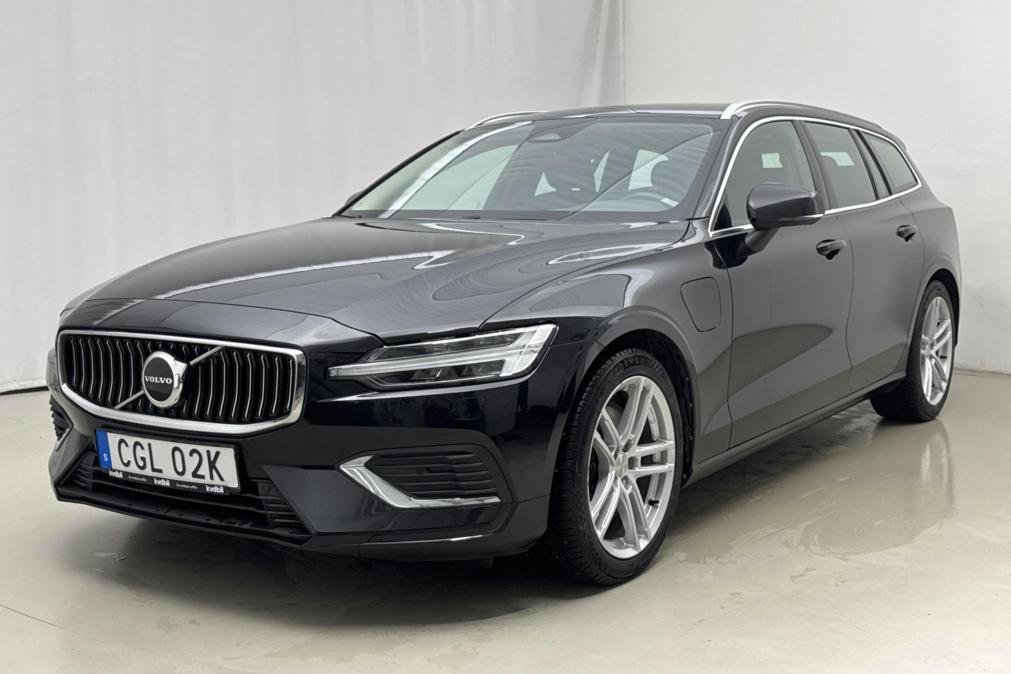 Presentation photo 1 of 22: Volvo V60 T6 AWD Recharge (350hk) - 89 500 km - Automatic - black - 2023