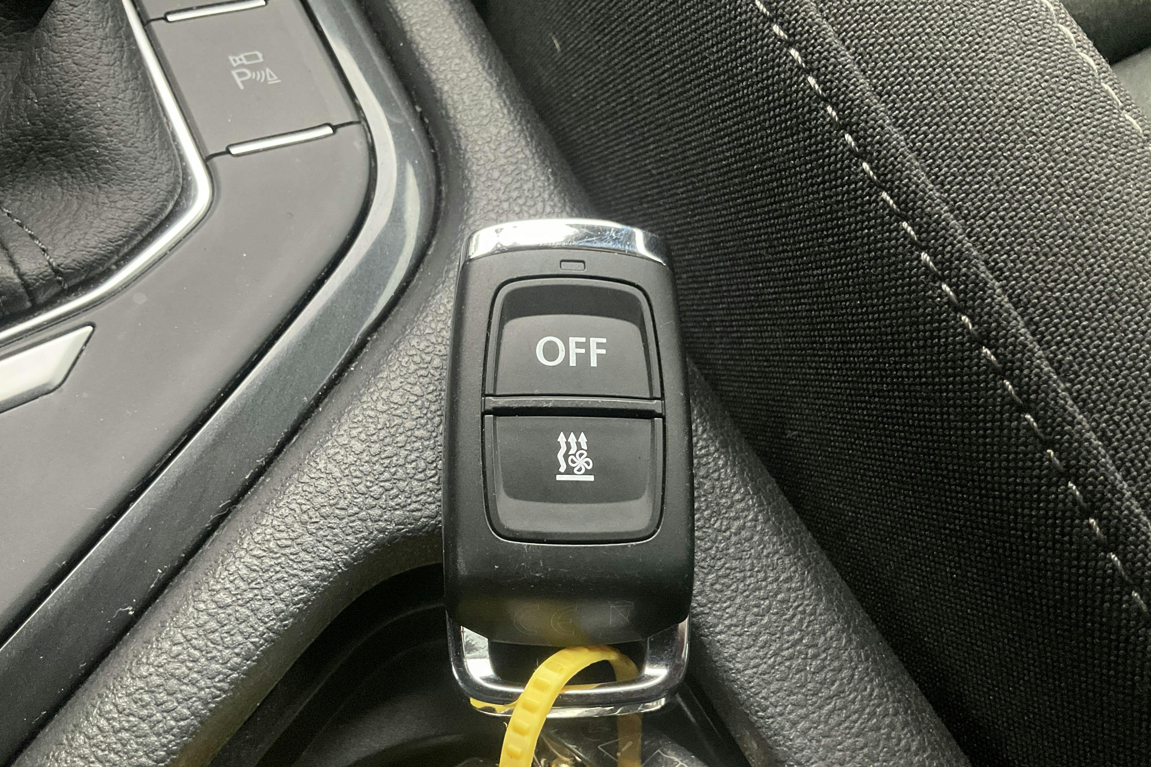 Esittelykuva 18 osoitteesta 18: VW Tiguan 2.0 TDI 4MOTION (200hk) - 64 080 km - Automaattinen - valkoinen - 2021