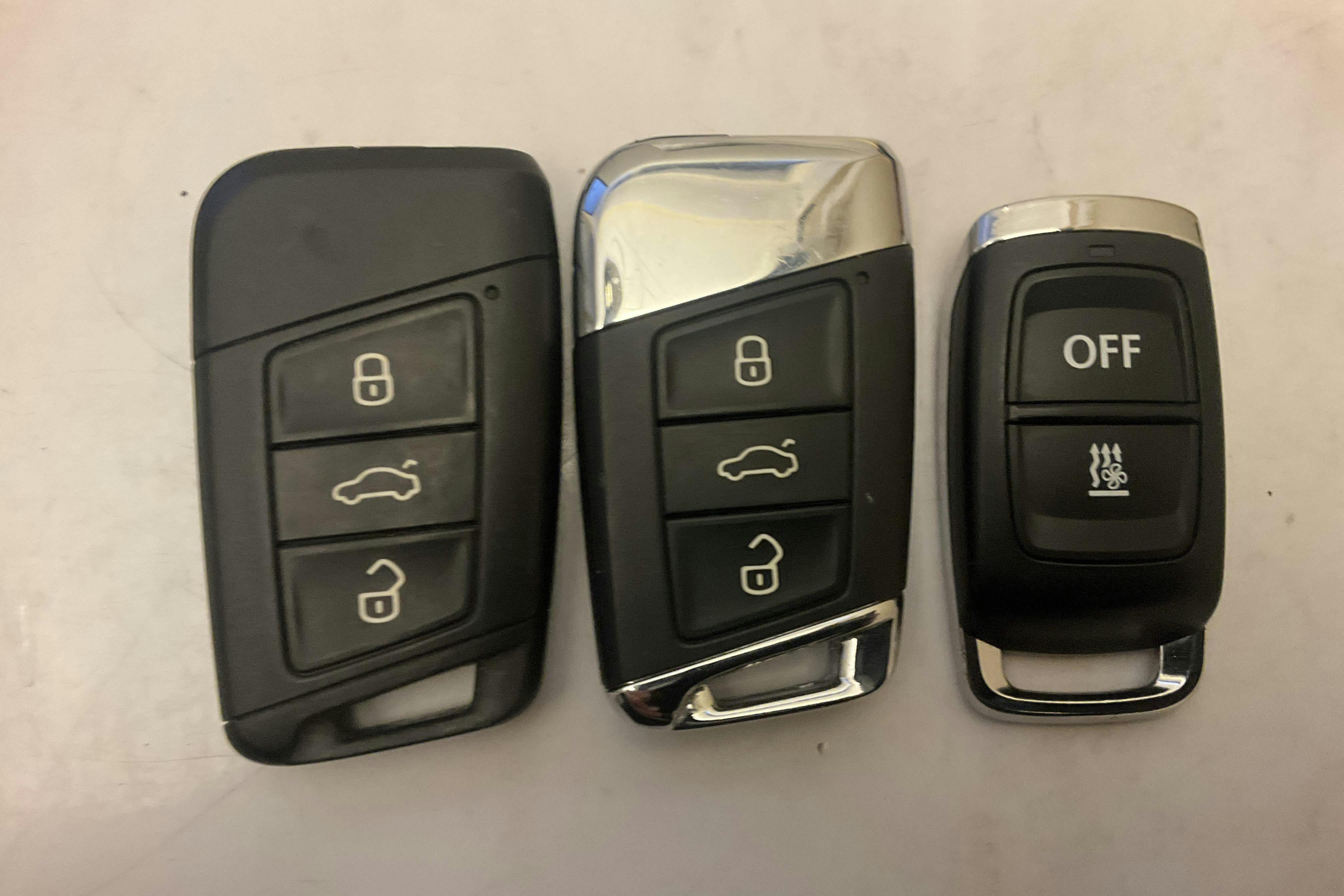 Presentation photo 18 of 18: VW Passat 1.4 GTE Sportscombi (218hk) - 49 980 km - Automatic - white - 2022