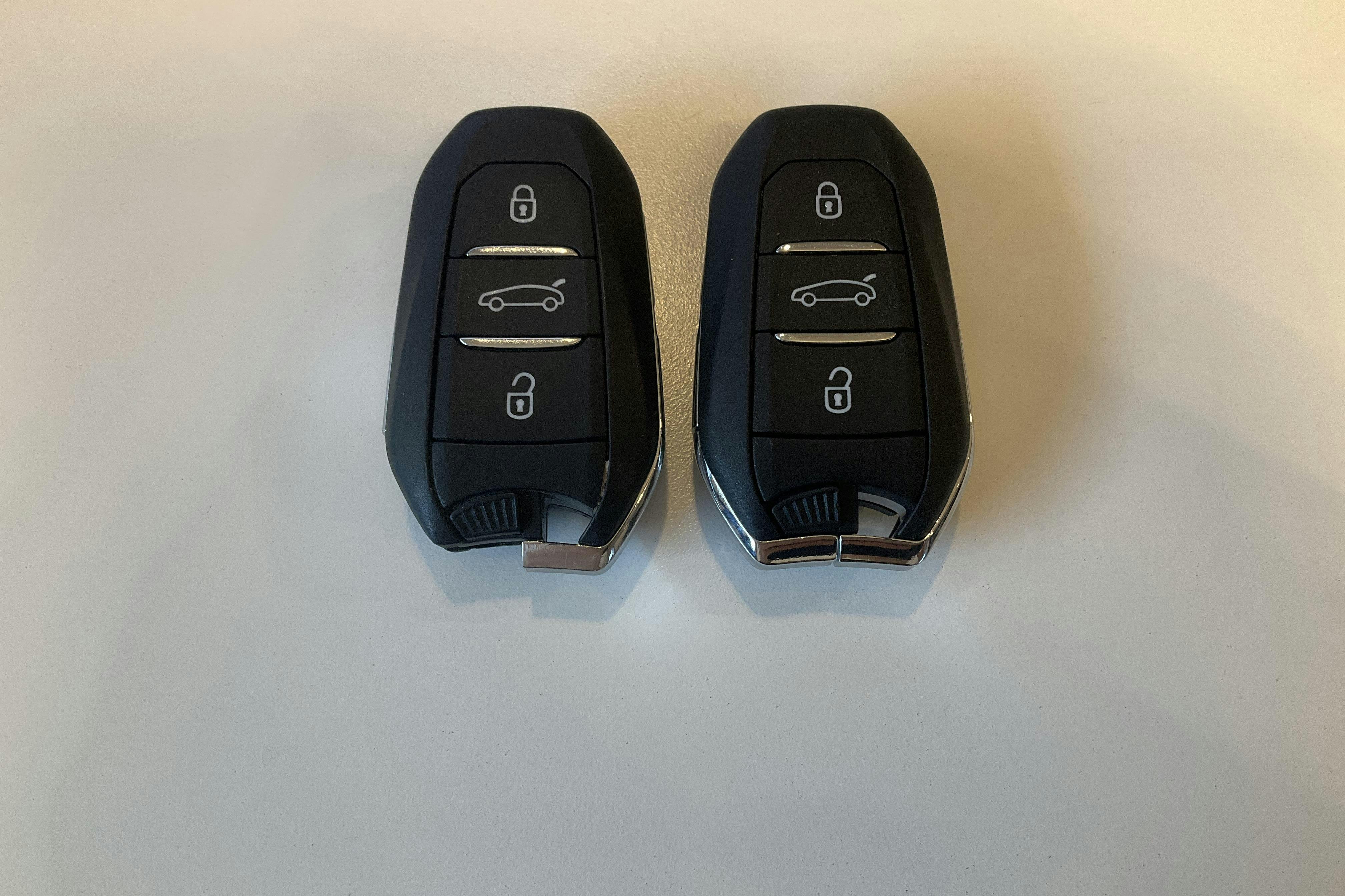 Presentation photo 21 of 21: DS DS7 Crossback PureTech (180hk) - 44 800 km - Automatic - white - 2022