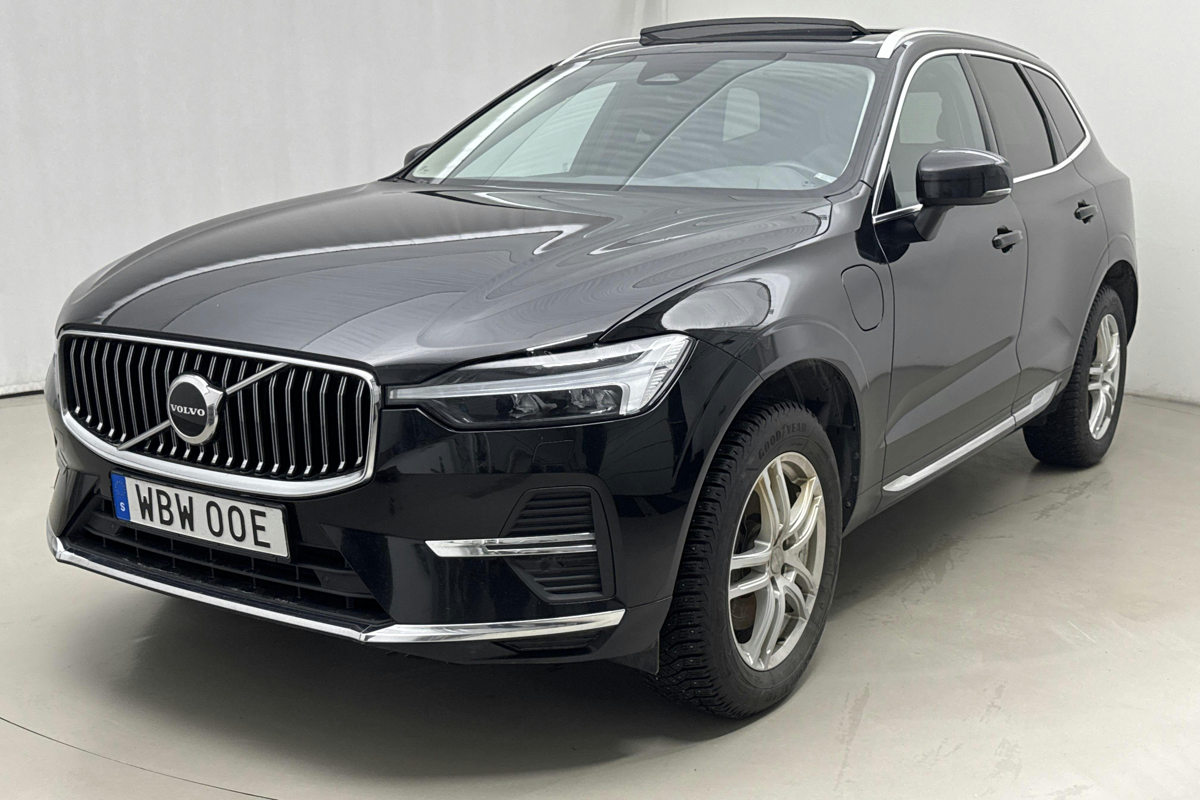 Presentation photo 1 of 20: Volvo XC60 T6 AWD Recharge (350hk) - 122 790 km - Automatic - black - 2023