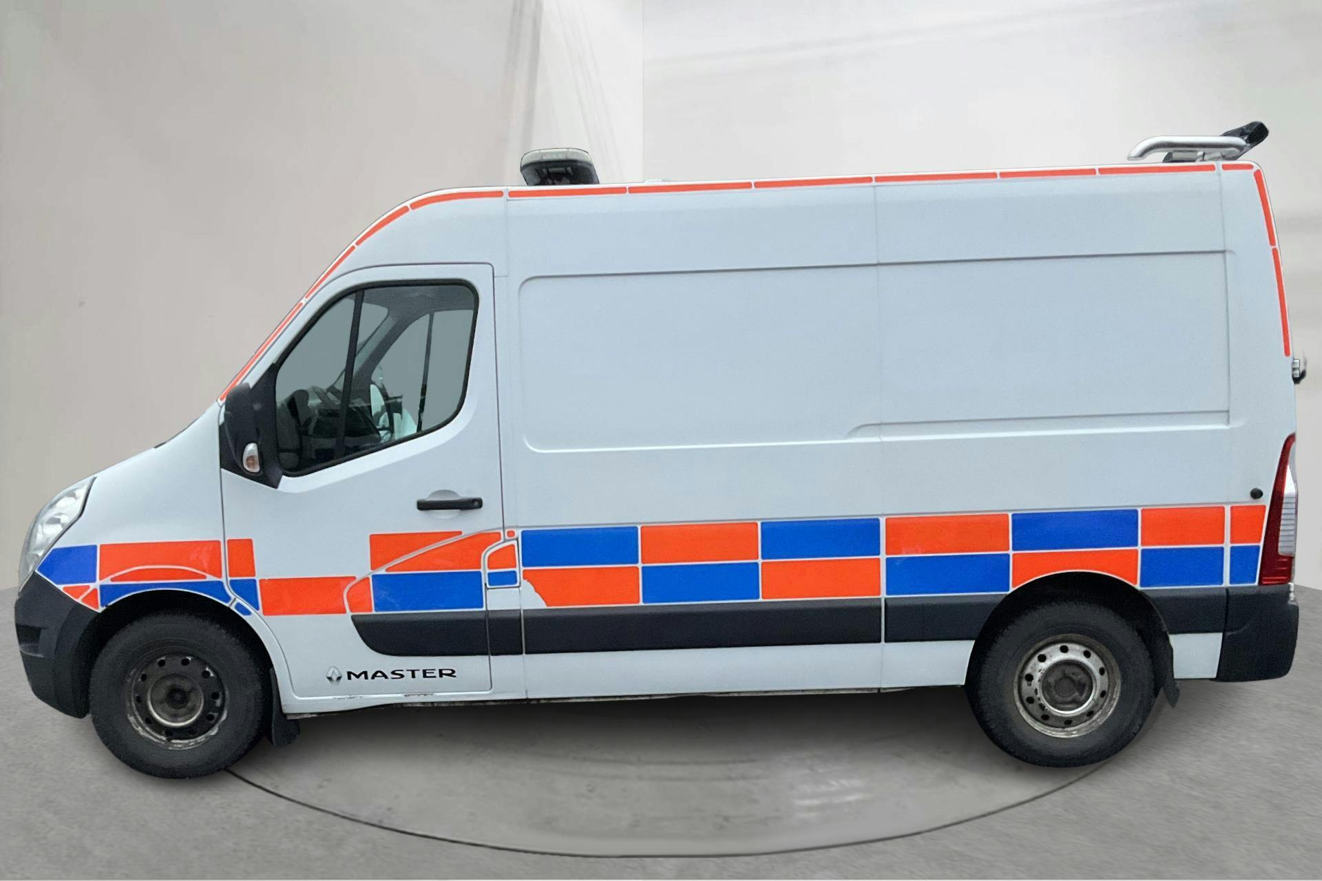 Presentationsfoto 2 av 12: Renault Master 2.3 dCi FAP 2WD (170hk) - 32 912 mil - Manuell - 2017