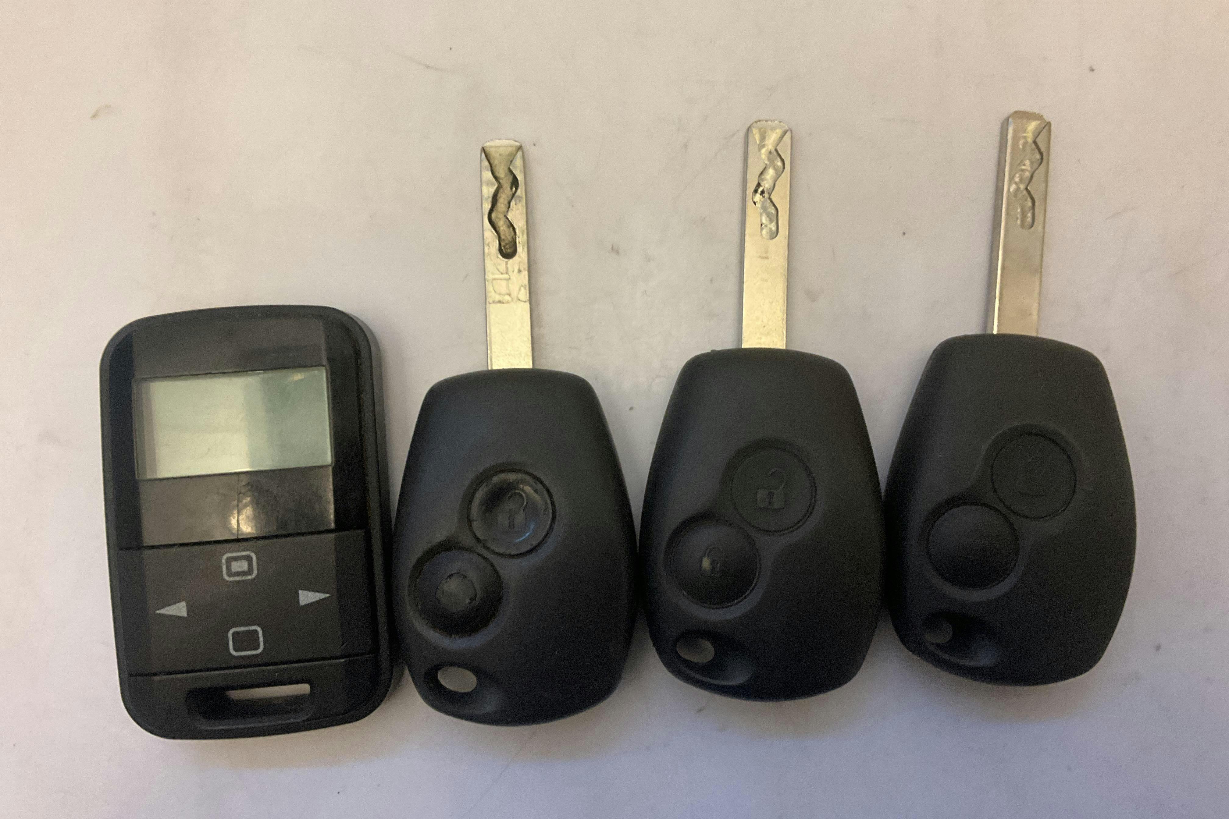 Presentationsfoto 12 av 12: Renault Master 2.3 dCi FAP 2WD (170hk) - 32 912 mil - Manuell - 2017