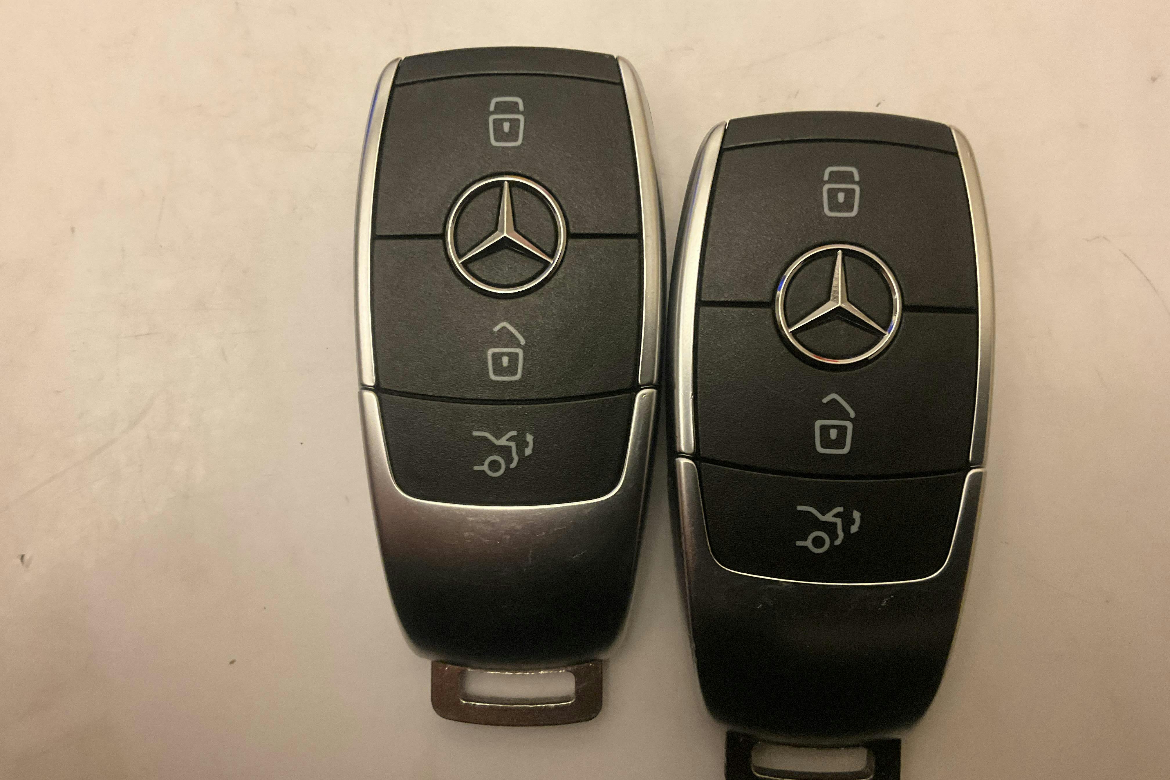 Presentationsfoto 20 av 20: Mercedes EQB 300 4MATIC X243 (228hk) - 3 856 mil - Automat - silver - 2024