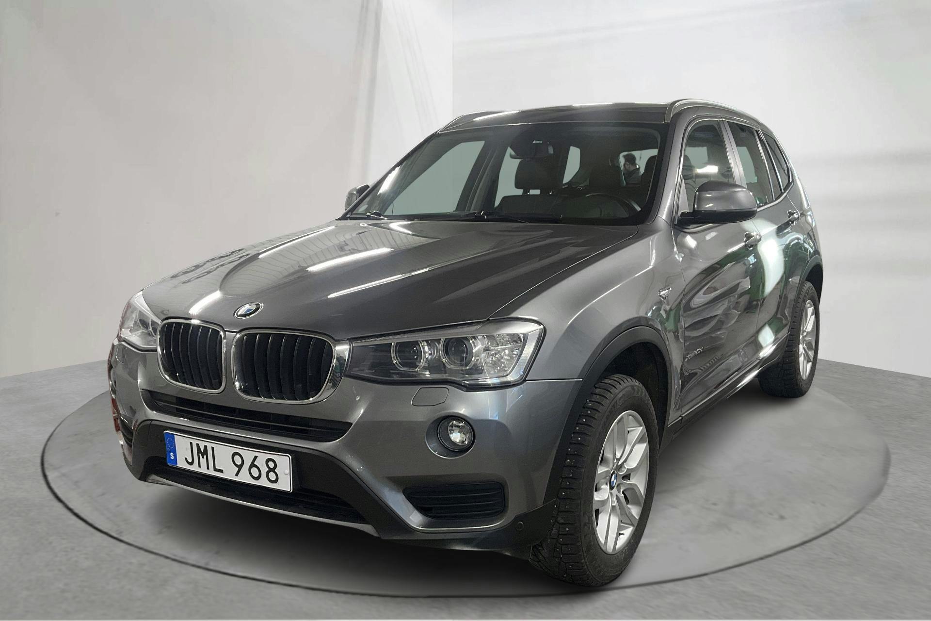 Esitlusfoto 1 aadressil 13: BMW X3 xDrive20d, F25 (190hk) - 119 610 km - Automaatne - hall - 2015