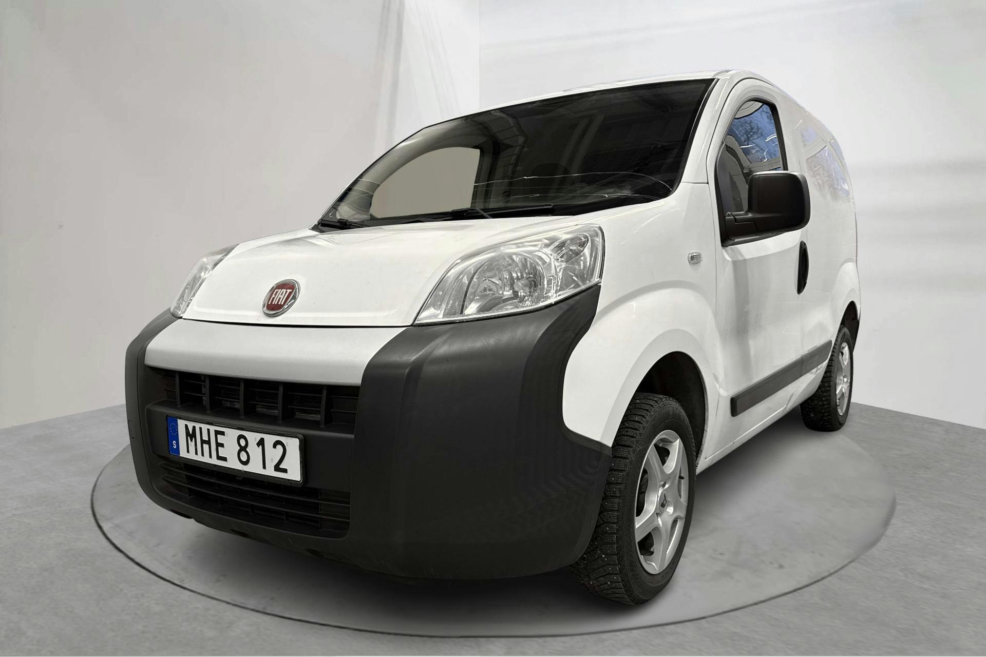 Presentationsfoto 1 av 14: Fiat Fiorino Cargo 1.3 MJT (75hk) - 9 592 mil - Manuell - vit - 2016