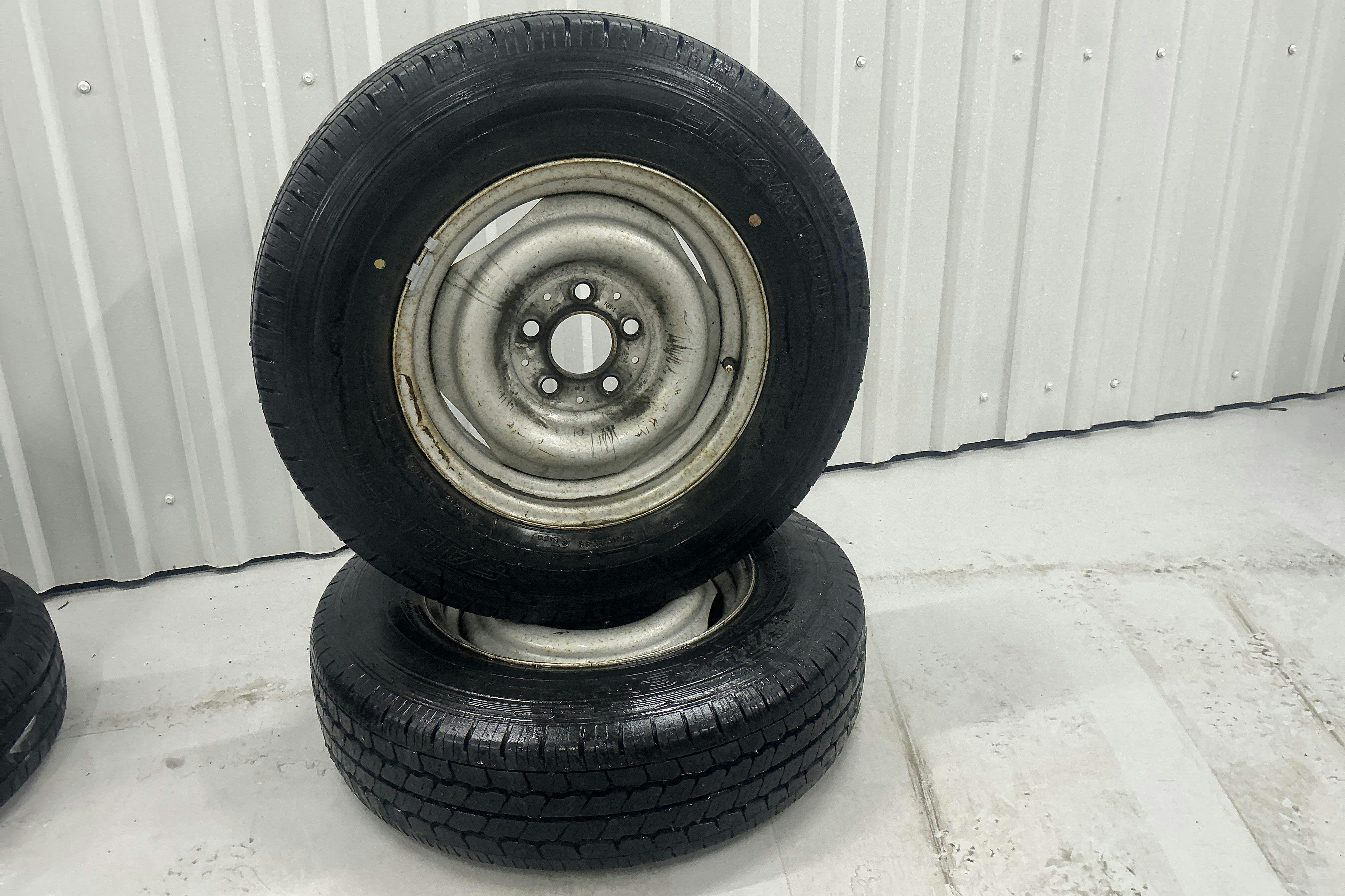 Presentationsfoto 10 av 10: 4P 1338 Kåpsläpvagn med tippfunktion Släpvagn - 0 km - Light Grey - 1992