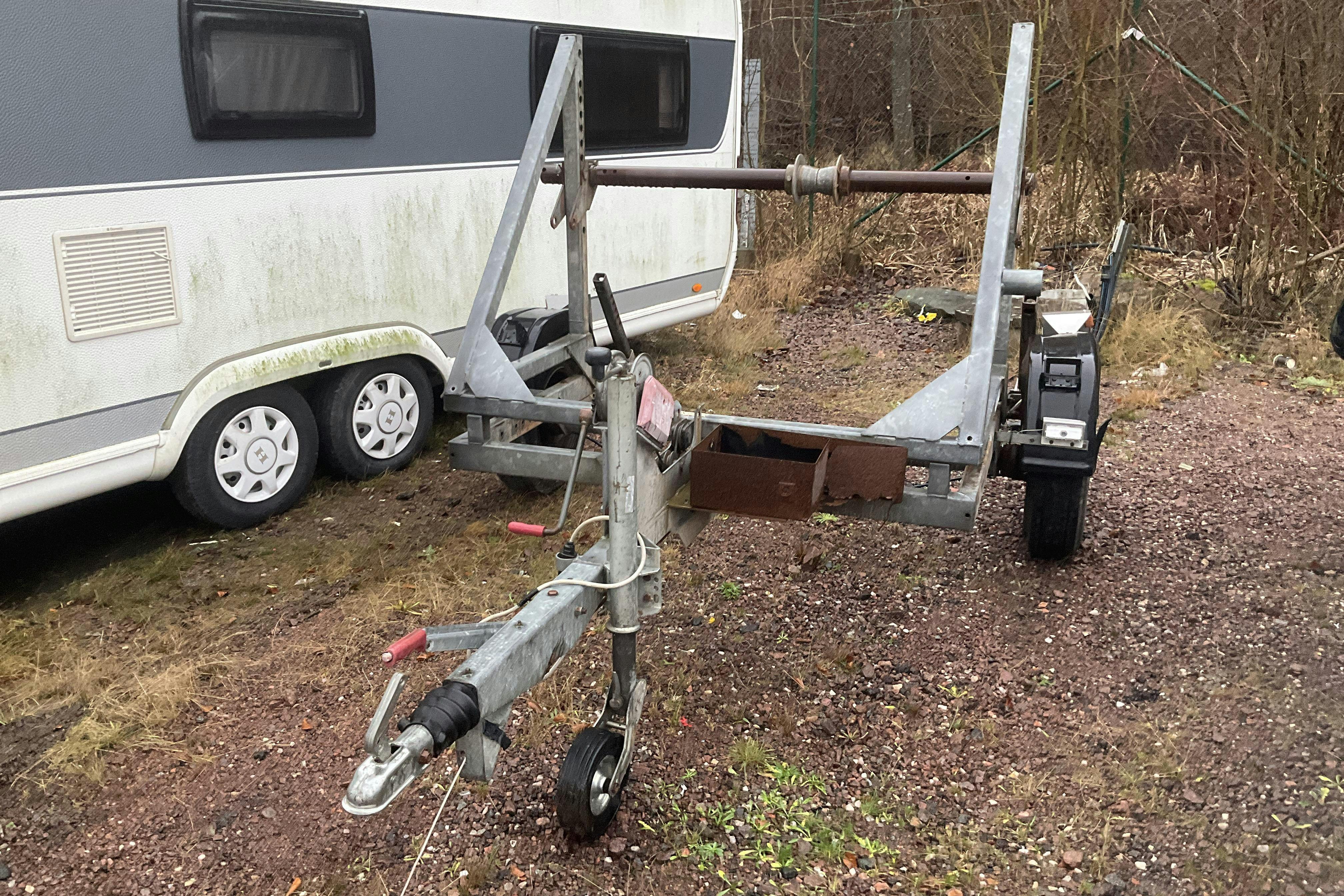 Presentationsfoto 1 av 12: SAHLINS PBK 4701 - 0 km - grå - 1997