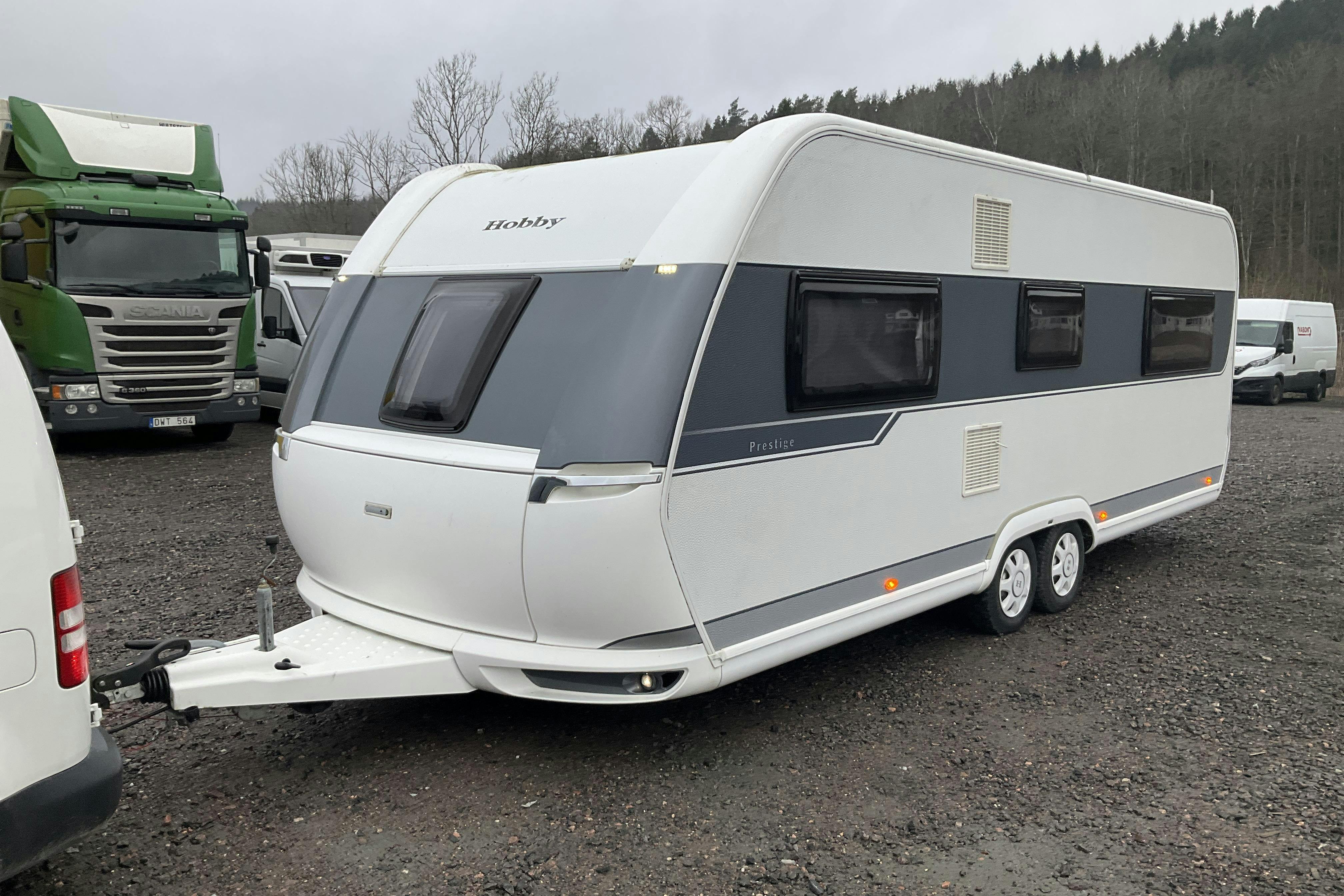 Presentationsfoto 1 av 27: Hobby 620 CL Prestige Husvagn - 0 km - 2015