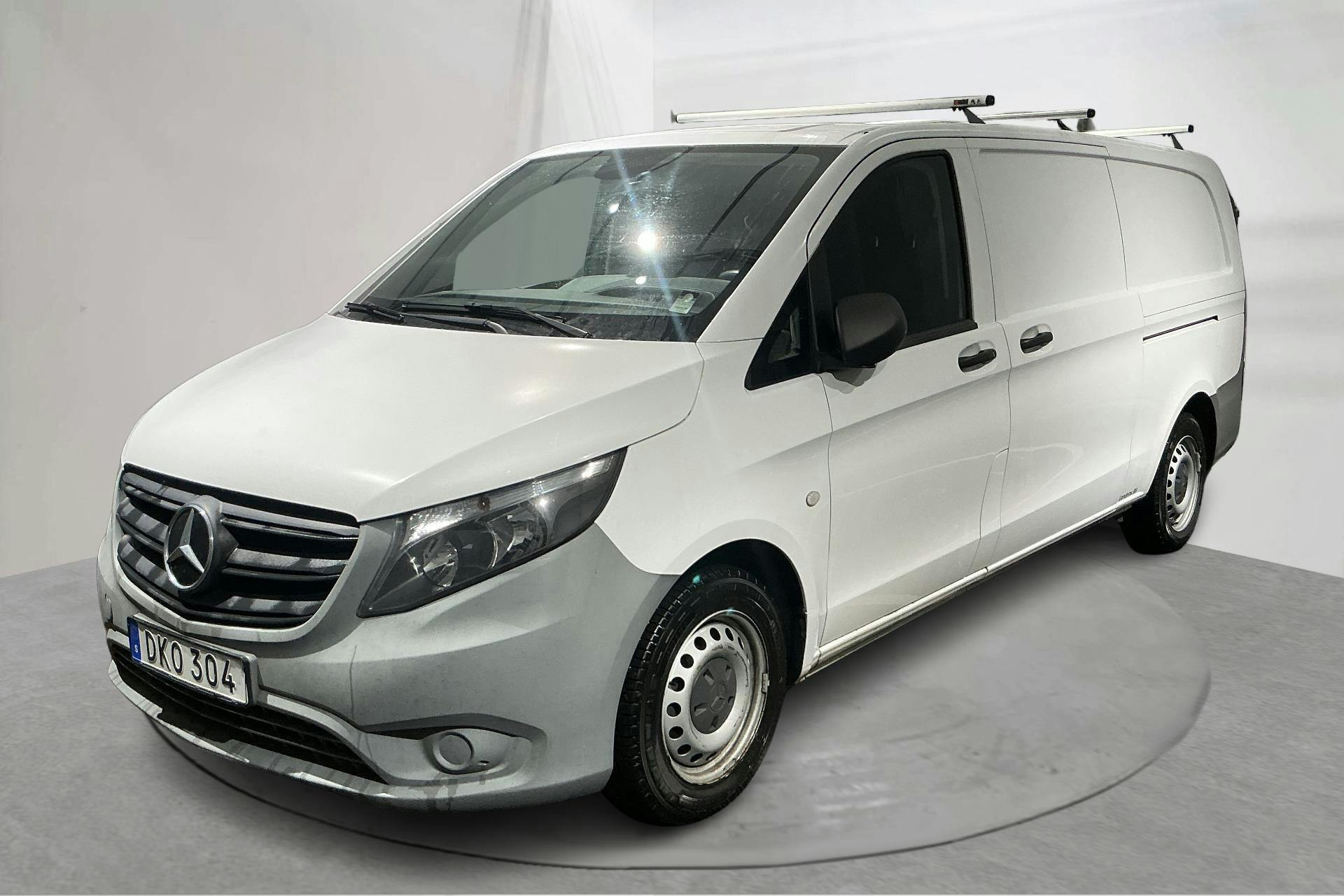 Presentation photo 1 of 14: Mercedes Vito 110 CDI W640 (102hk) - 114 640 km - Manual - white - 2021