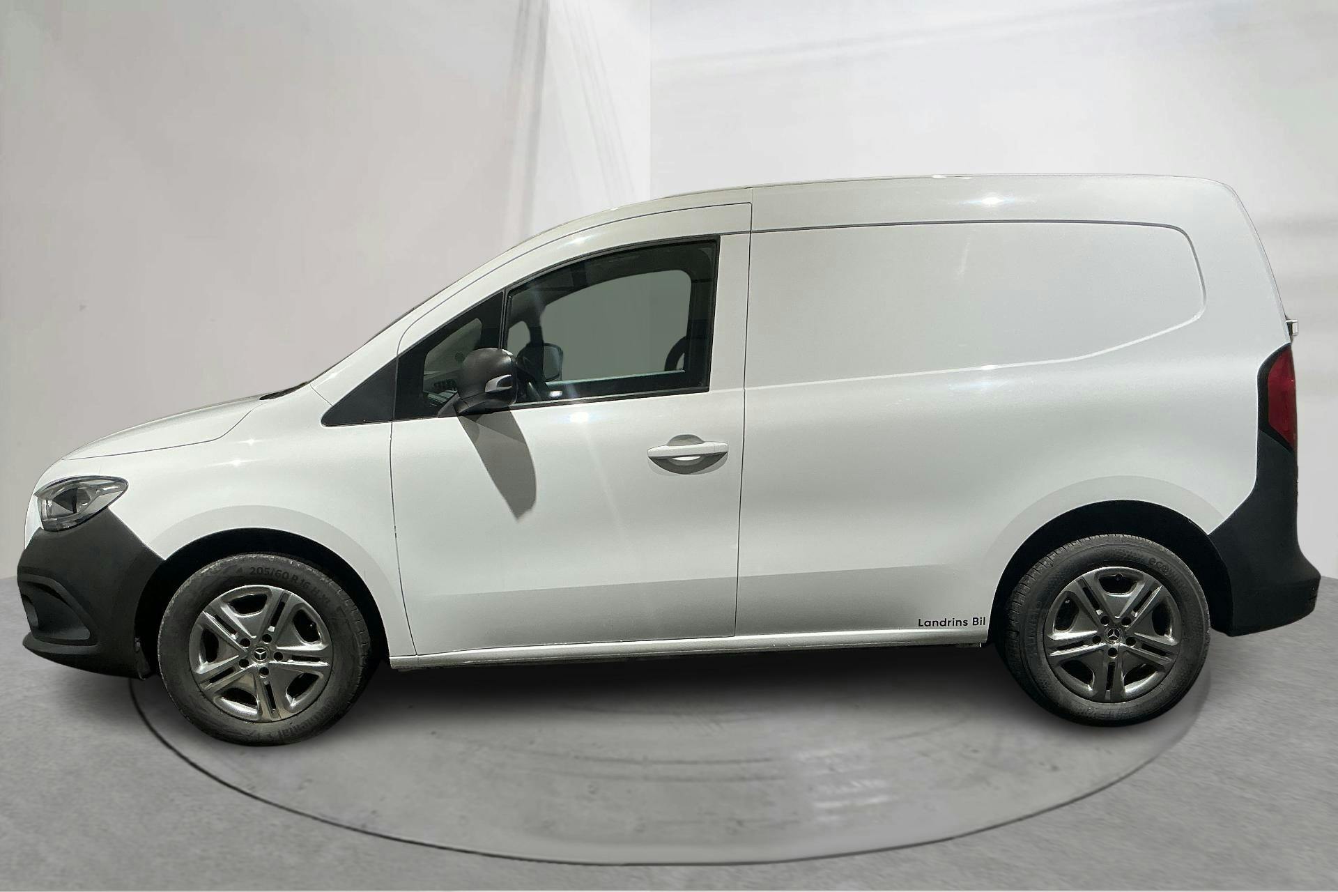 Presentationsfoto 2 av 15: Mercedes Citan 110 1.5 CDI (95hk) - 10 076 mil - Manuell - vit - 2023