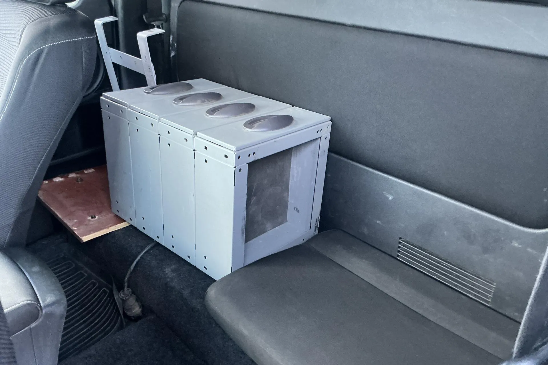 Presentationsfoto 16 av 16: Toyota Hilux 2.4 D 4WD (150hk) - 25 921 mil - Manuell - vit - 2016