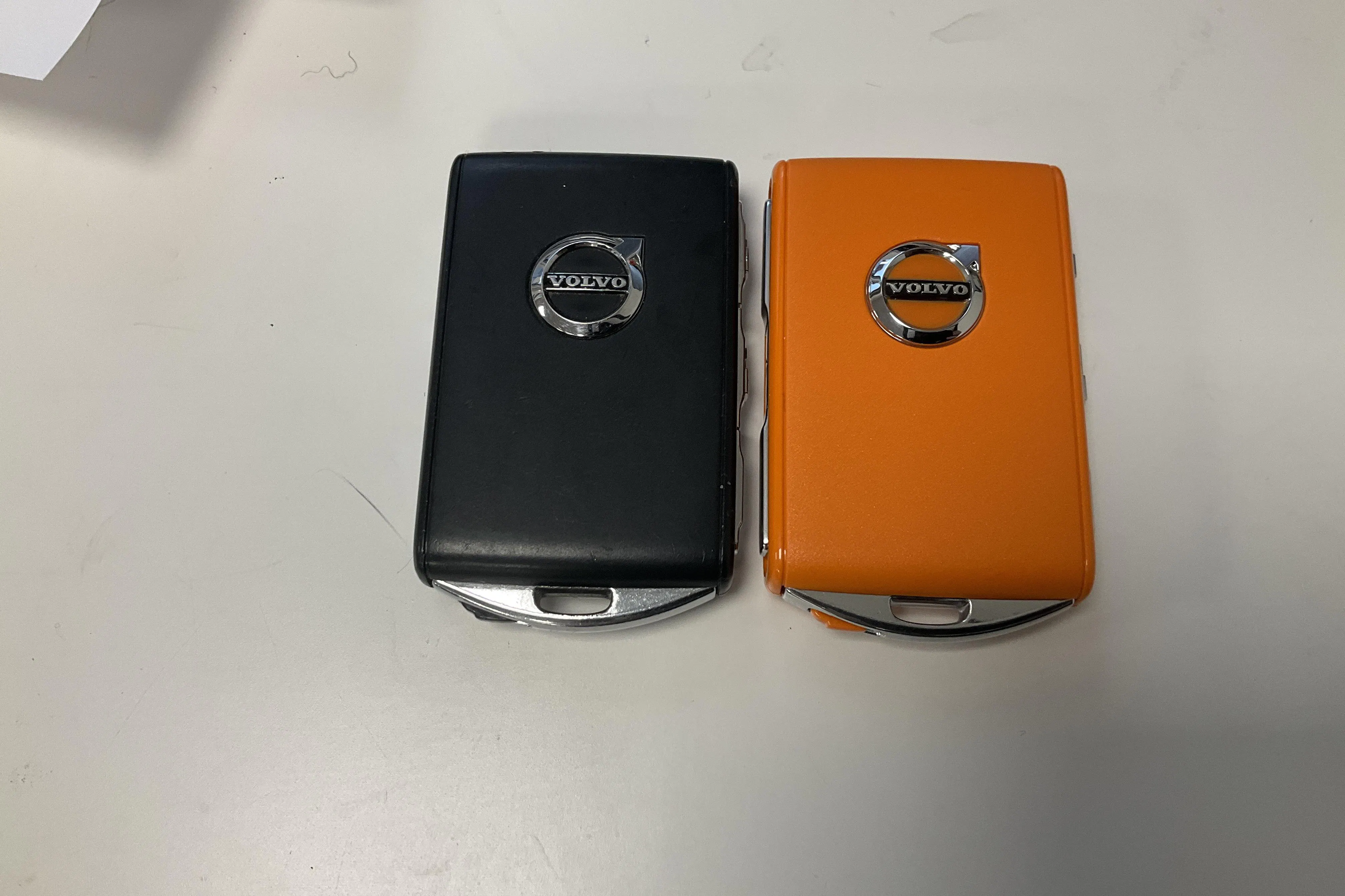 Presentationsfoto 15 av 15: Volvo V60 B4 Mildhybrid, Diesel (197hk) - 10 426 mil - Automat - grå - 2023