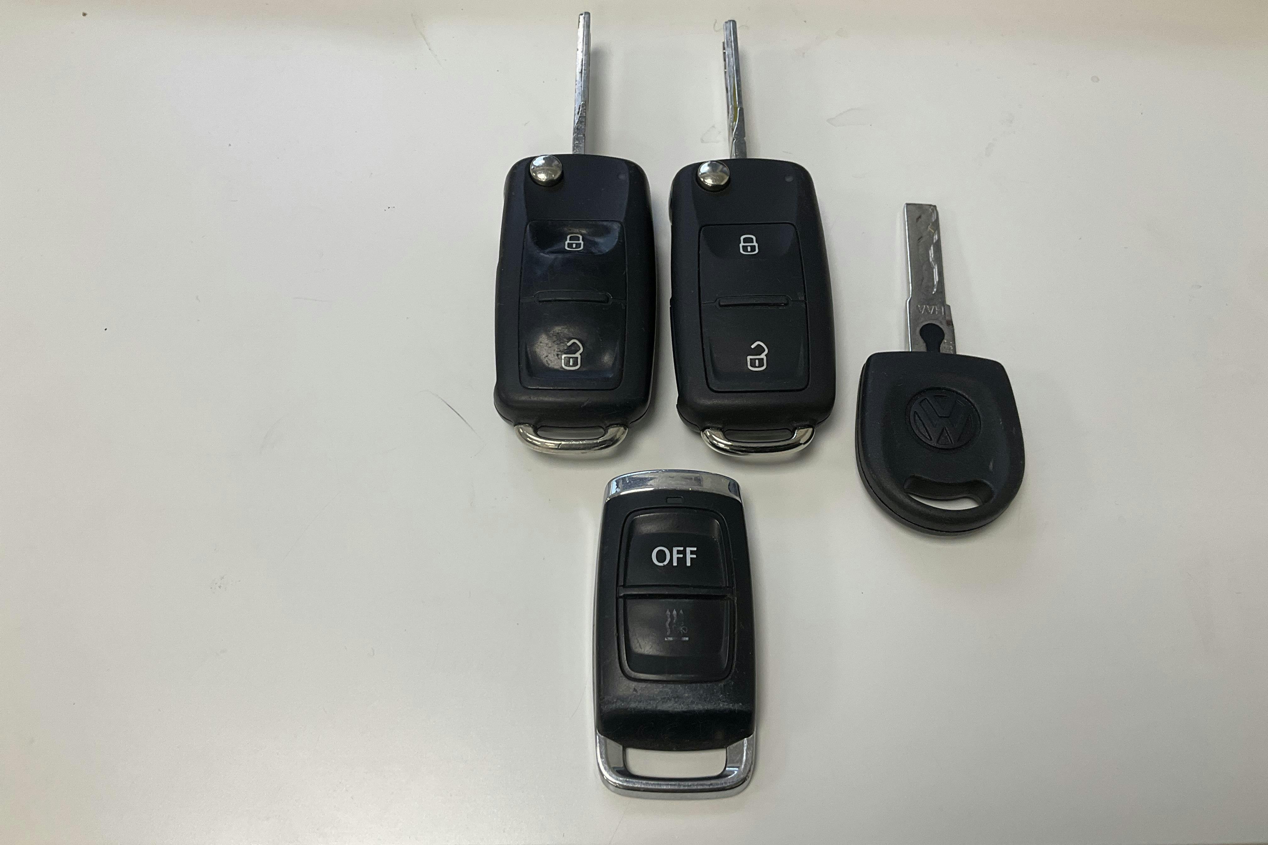 Presentation photo 14 of 14: VW Caravelle 2.0 TDI BMT (150hk) - 128 260 km - Automatic - silver - 2019