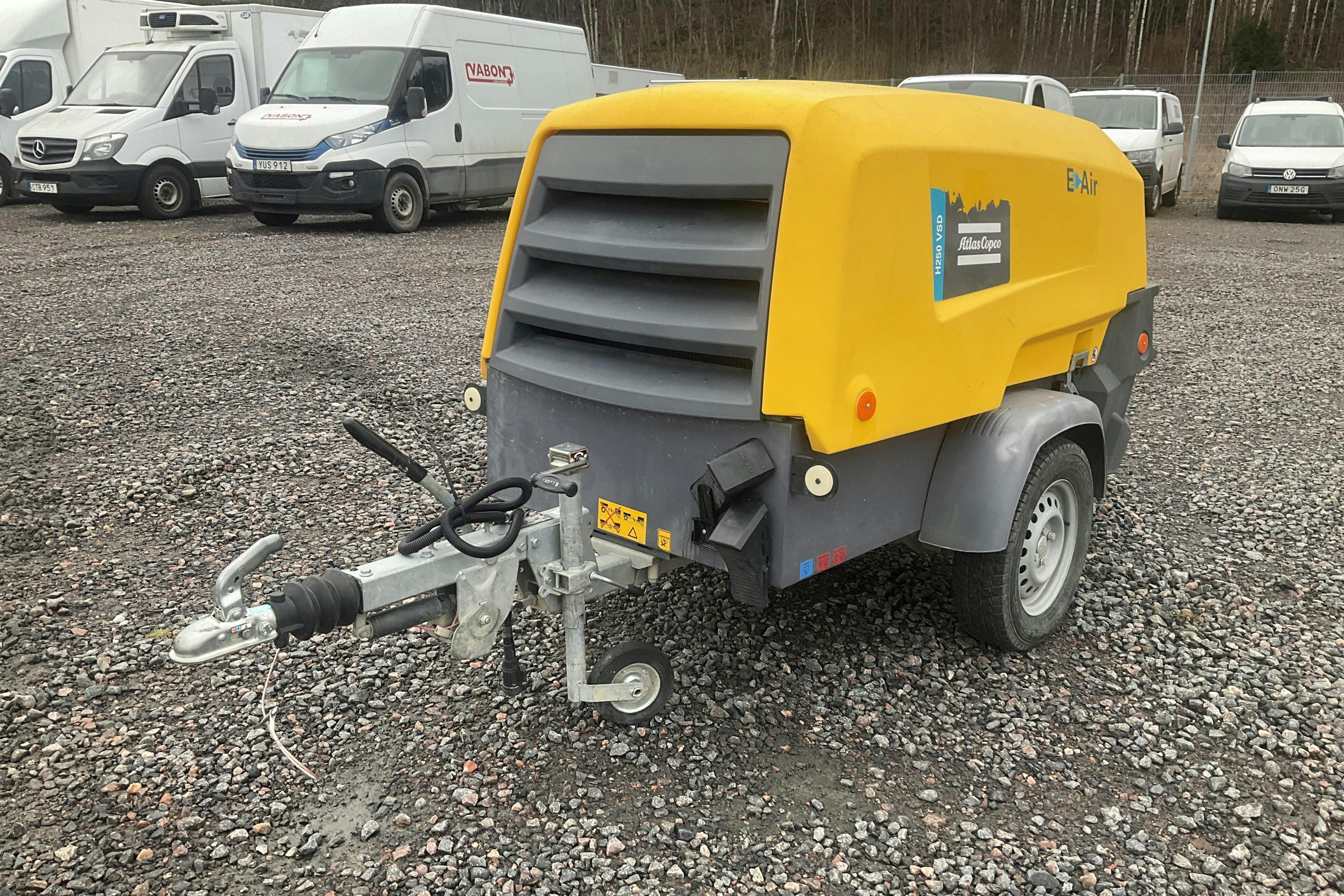 Presentationsfoto 1 av 17: ATLAS COPCO H250 - 0 km - 2021