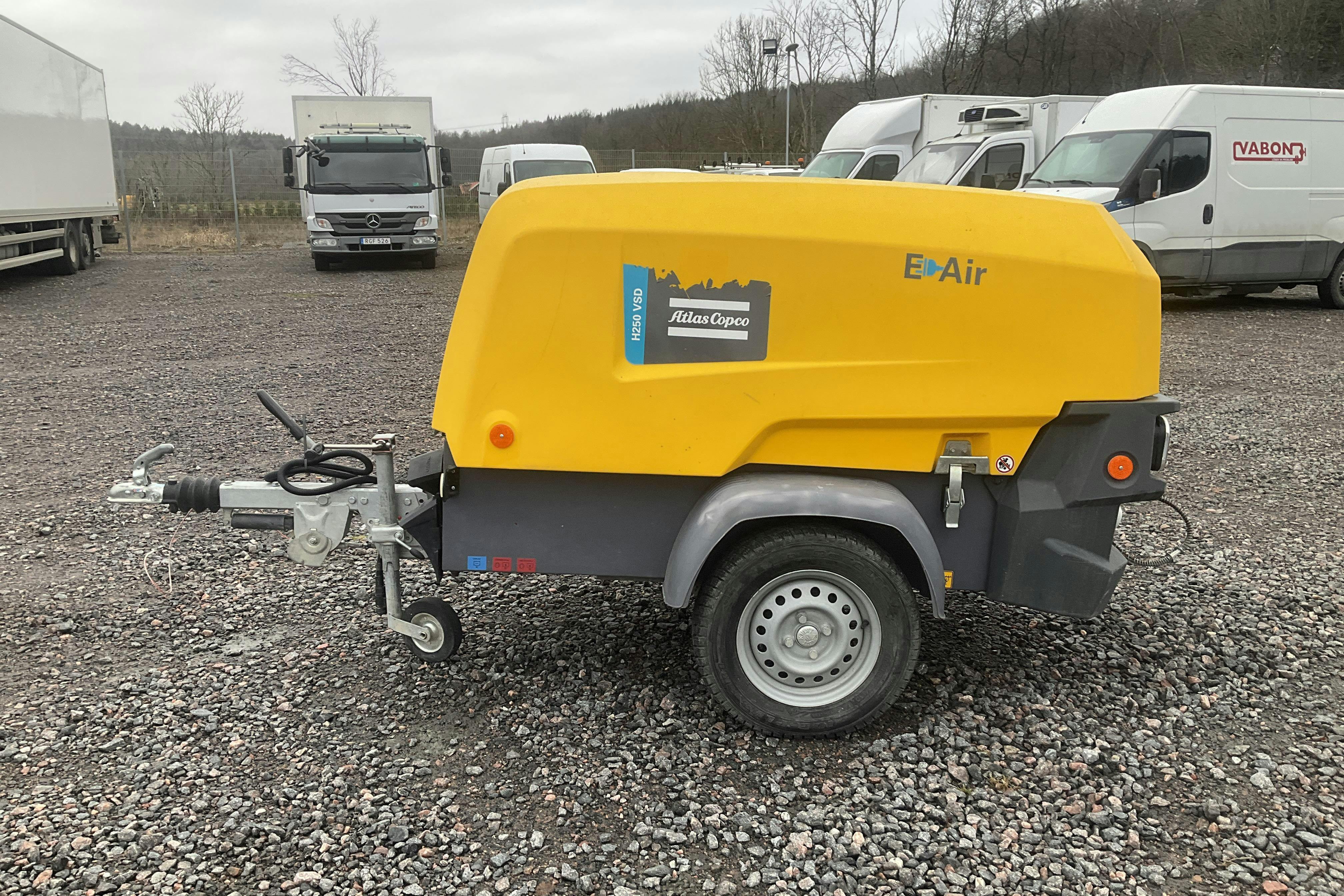 Presentationsfoto 2 av 17: ATLAS COPCO H250 - 0 km - 2021