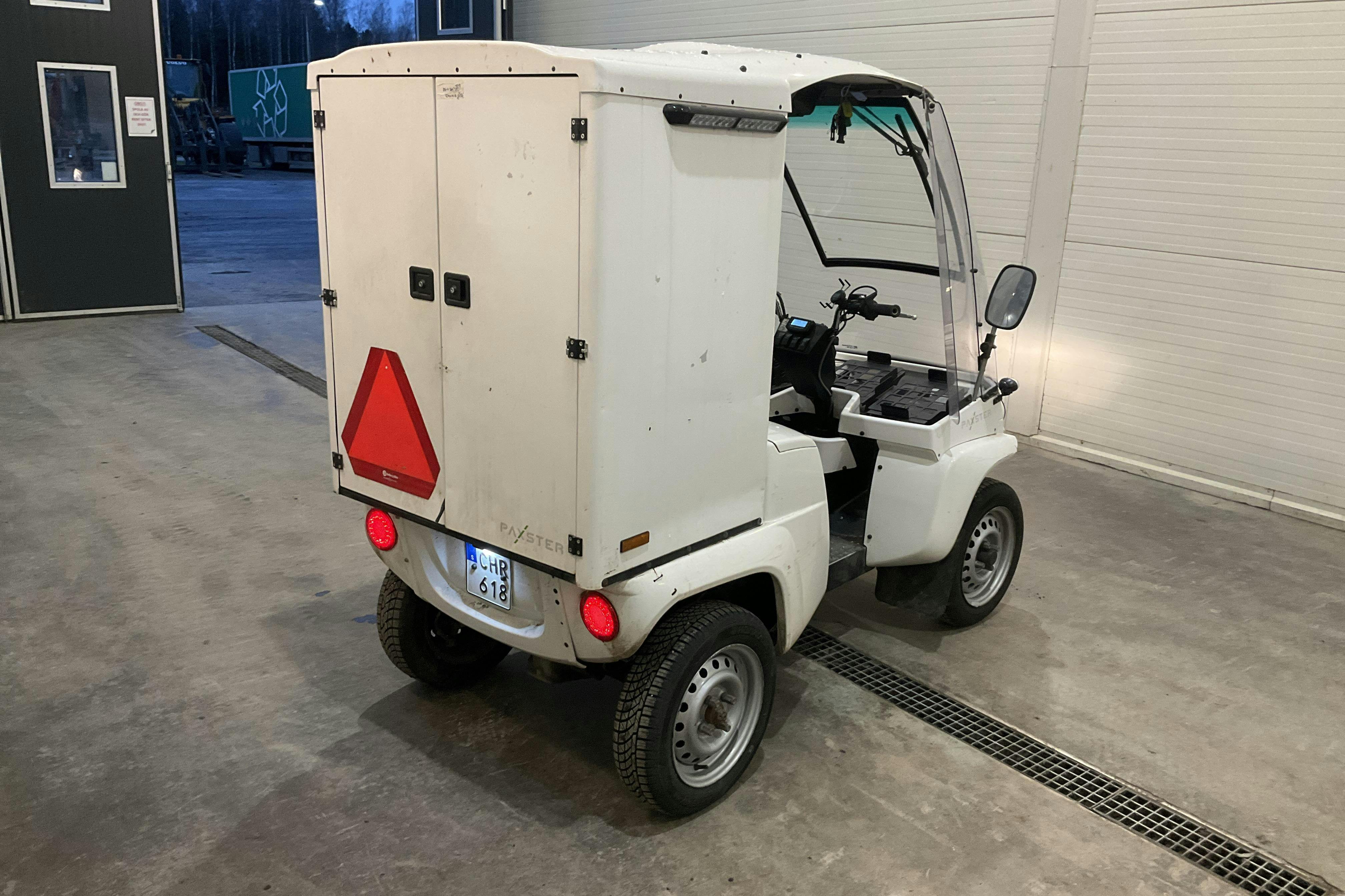 Presentationsfoto 2 av 14: PAXSTER Cargo EDV 1601 - 23 504 km - Automat - vit - 2018