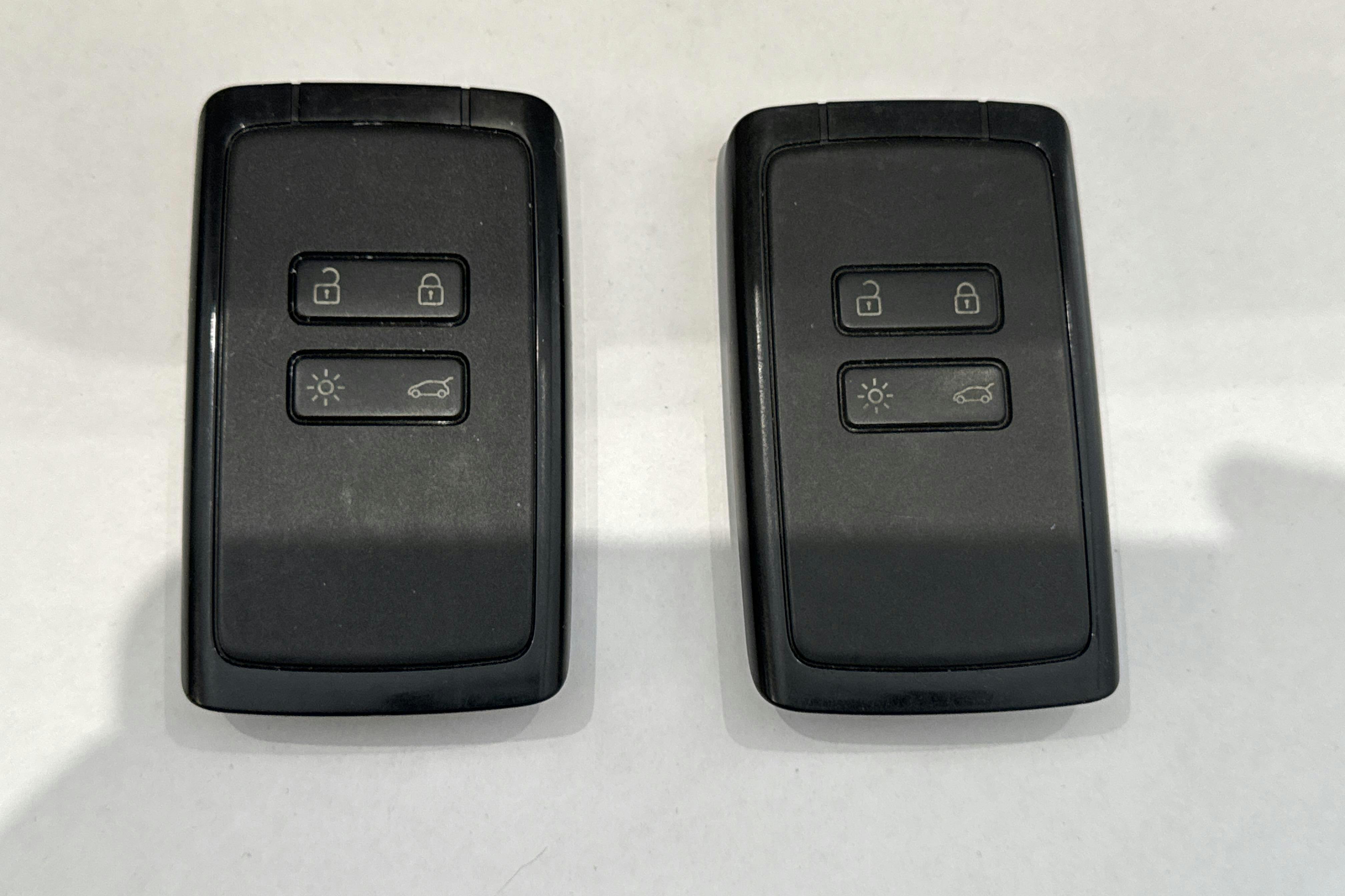 Presentation photo 16 of 16: Dacia Duster 1.3 TCe 4x2 (150hk) - 78 780 km - Manual - white - 2019