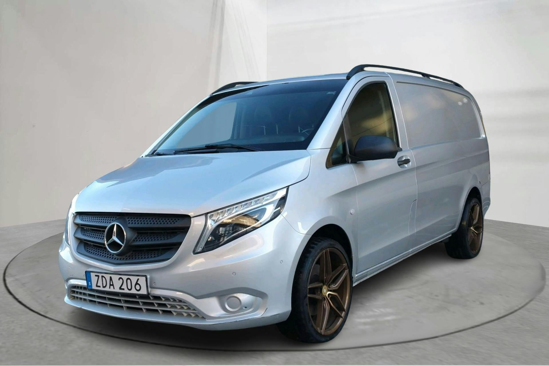 Presentationsfoto 1 av 14: Mercedes Vito 119 BlueTEC W640 (190hk) - 23 698 mil - Automat - silver - 2020