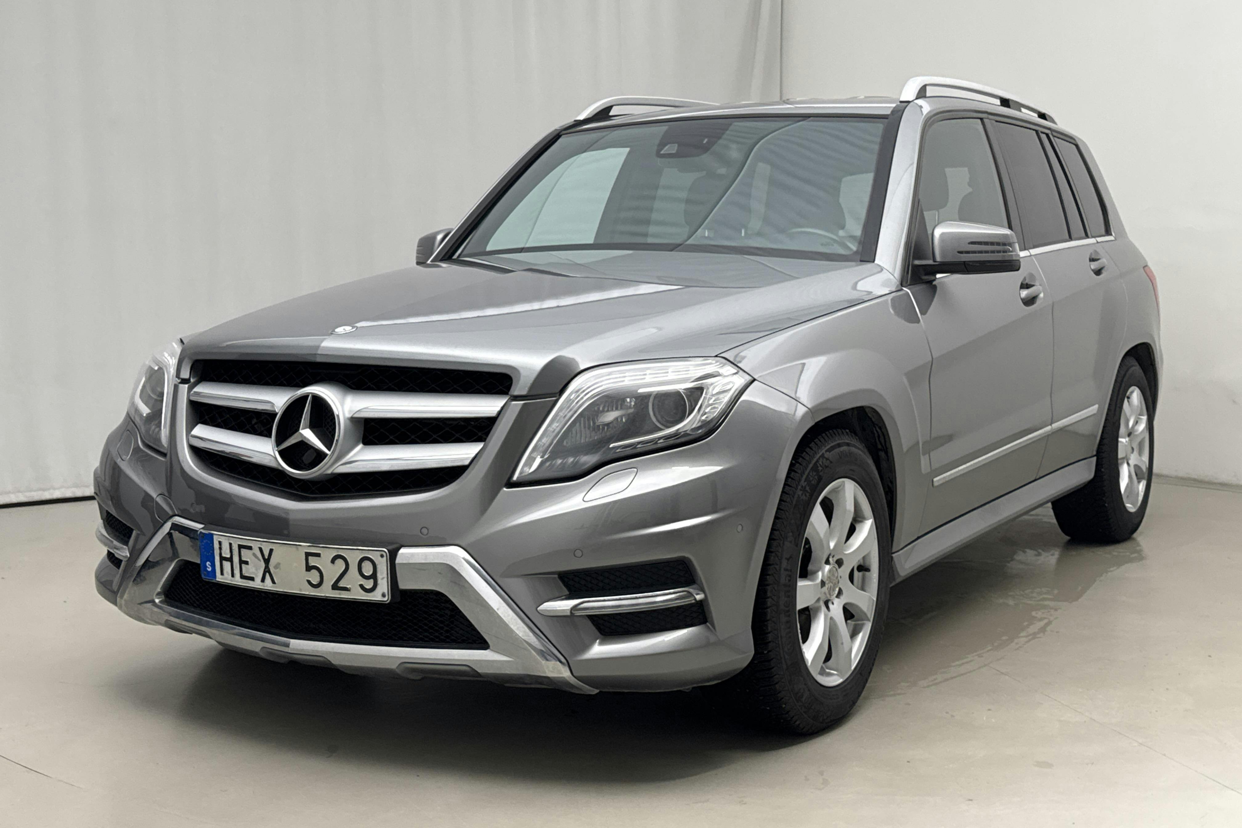 Presentation photo 1 of 18: Mercedes GLK 220 CDI 4MATIC X204 (170hk) - 271 320 km - Automatic - silver - 2013
