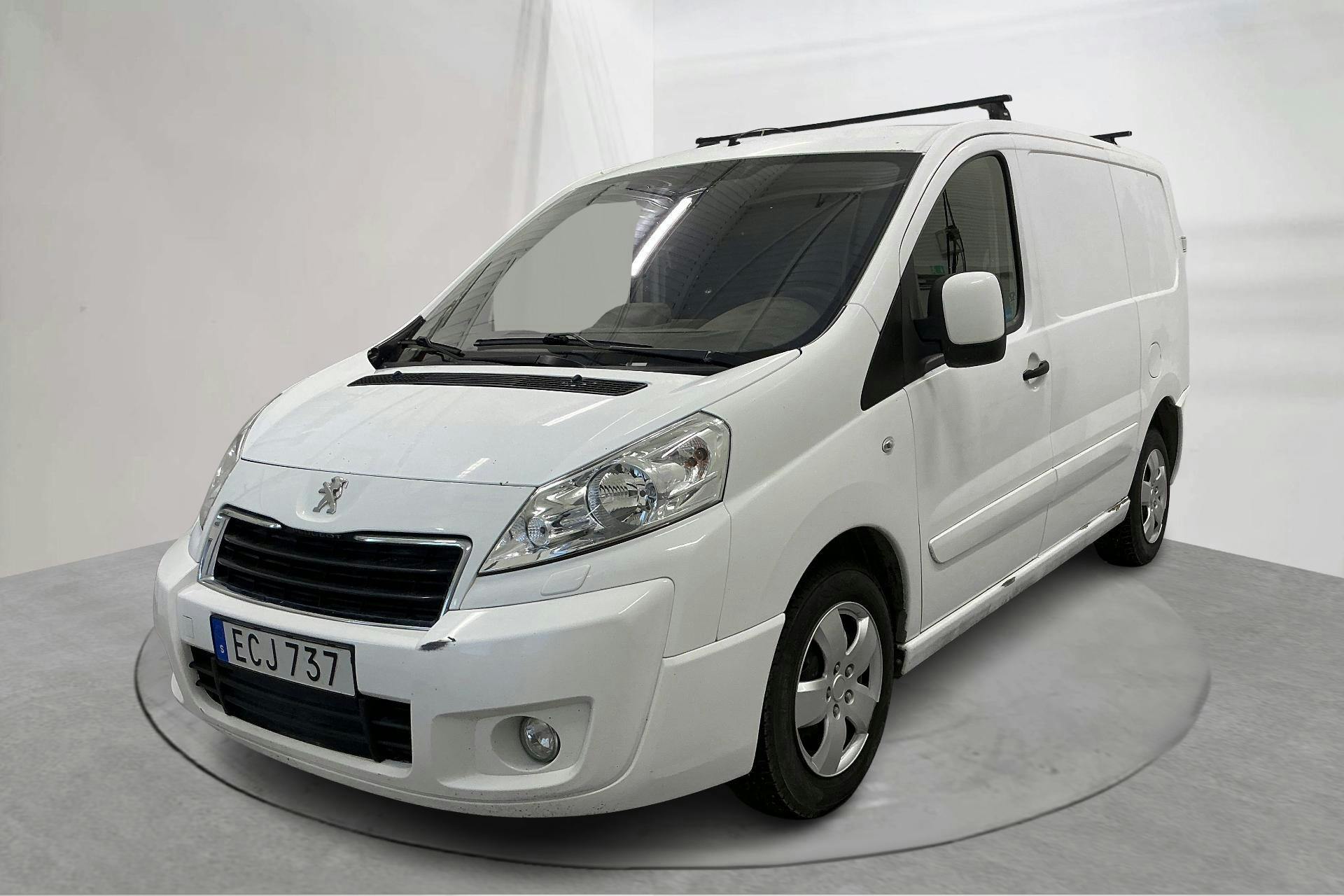 Presentationsfoto 1 av 15: Peugeot Expert 2.0 HDI Skåp (163hk) - 13 552 mil - Automat - vit - 2016