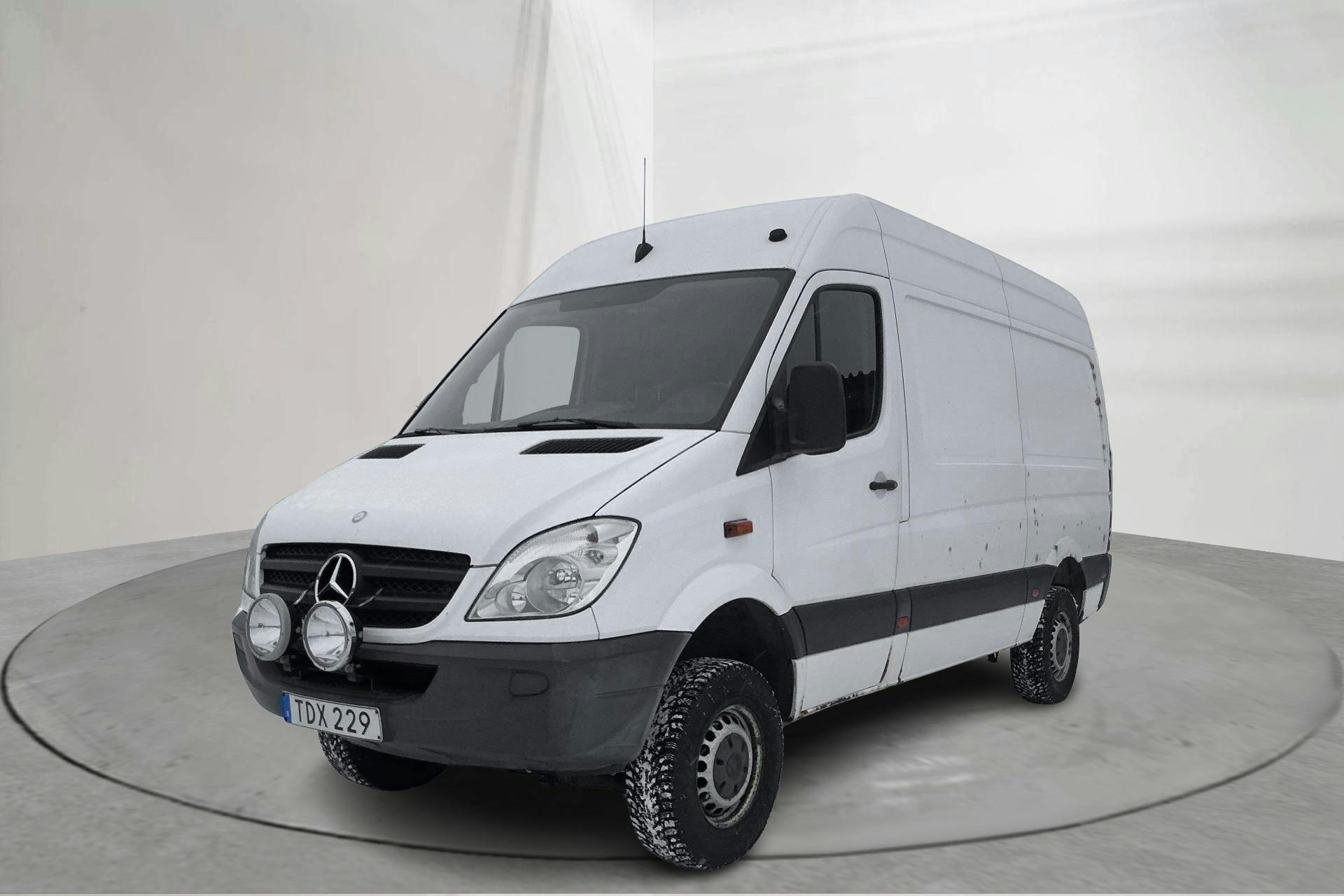 Presentationsfoto 1 av 16: Mercedes Sprinter 316 CDI 4x4 (163hk) - 31 343 mil - Manuell - vit - 2012