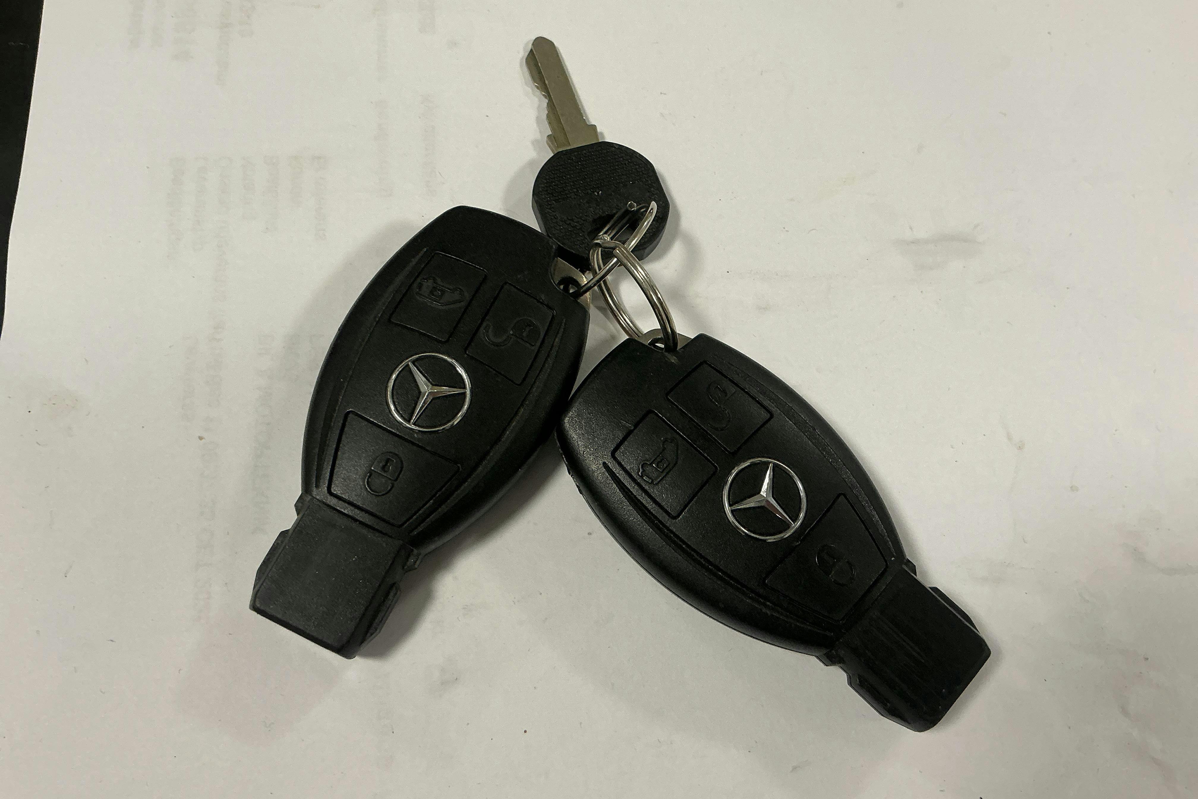 Presentation photo 14 of 14: Mercedes Sprinter 316 CDI 4x4 (163hk) - 198 380 km - Manual - white - 2013