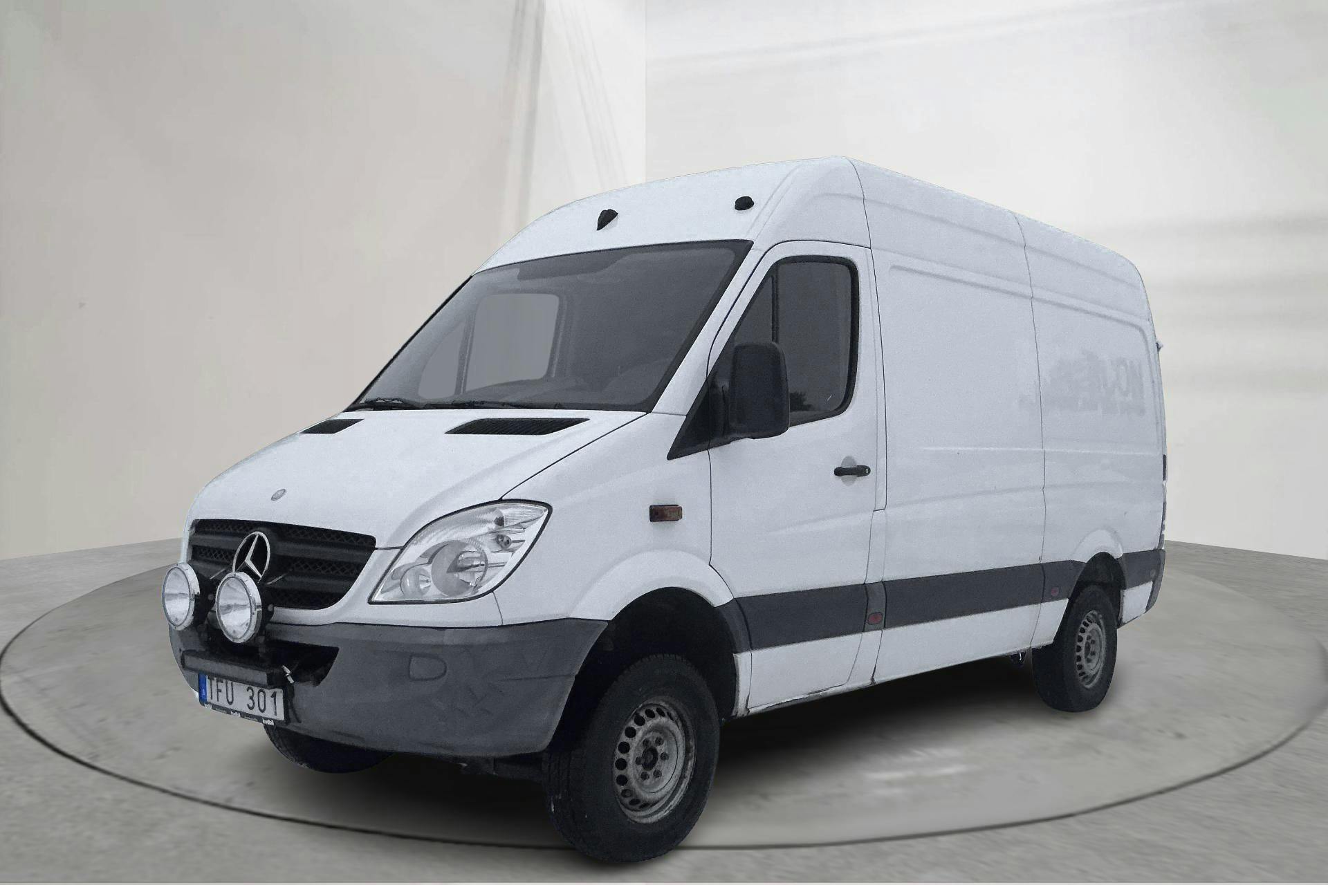 Presentationsfoto 1 av 15: Mercedes Sprinter 316 CDI 4x4 (163hk) - 30 711 mil - Manuell - vit - 2012