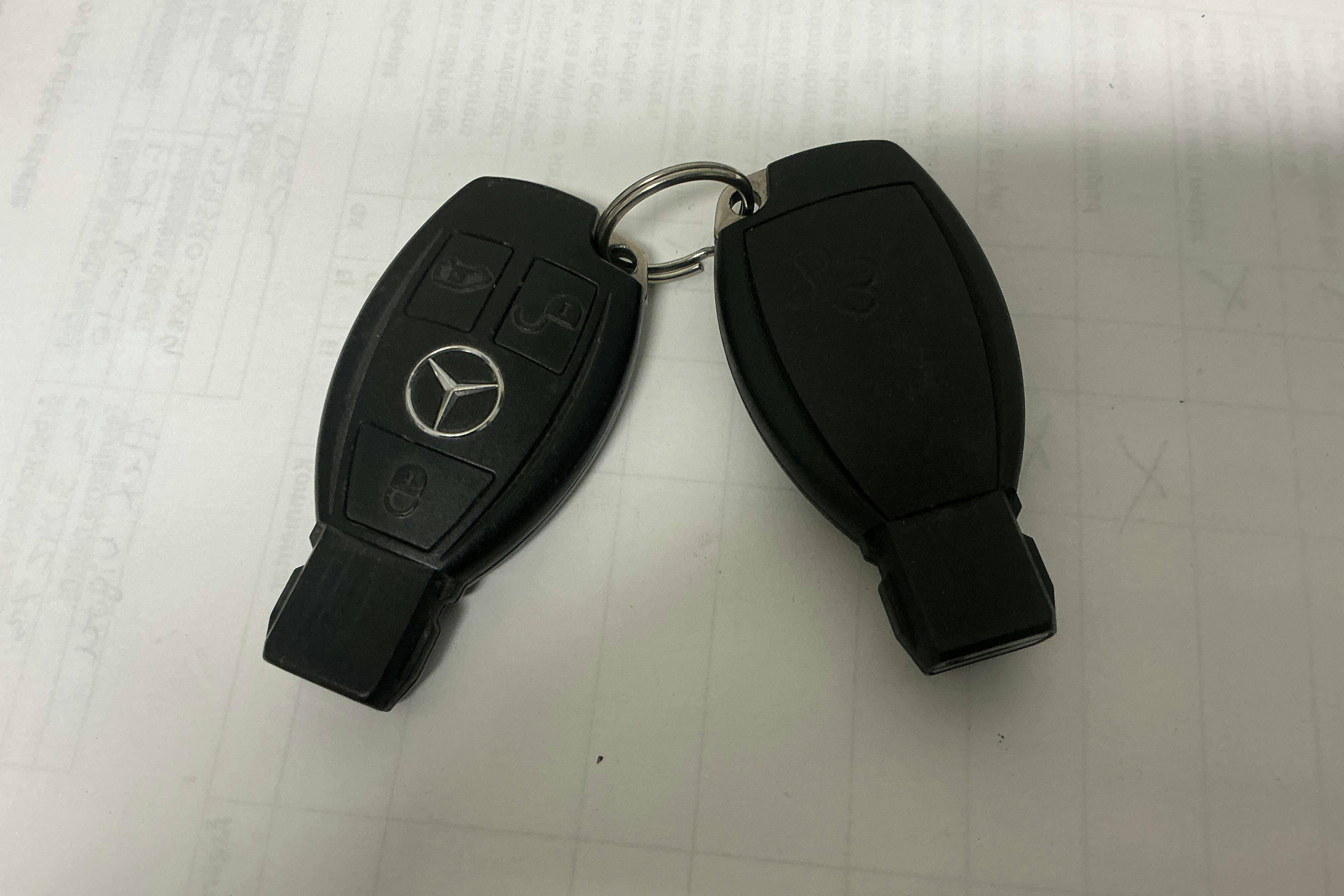 Presentationsfoto 15 av 15: Mercedes Sprinter 316 CDI 4x4 (163hk) - 30 711 mil - Manuell - vit - 2012