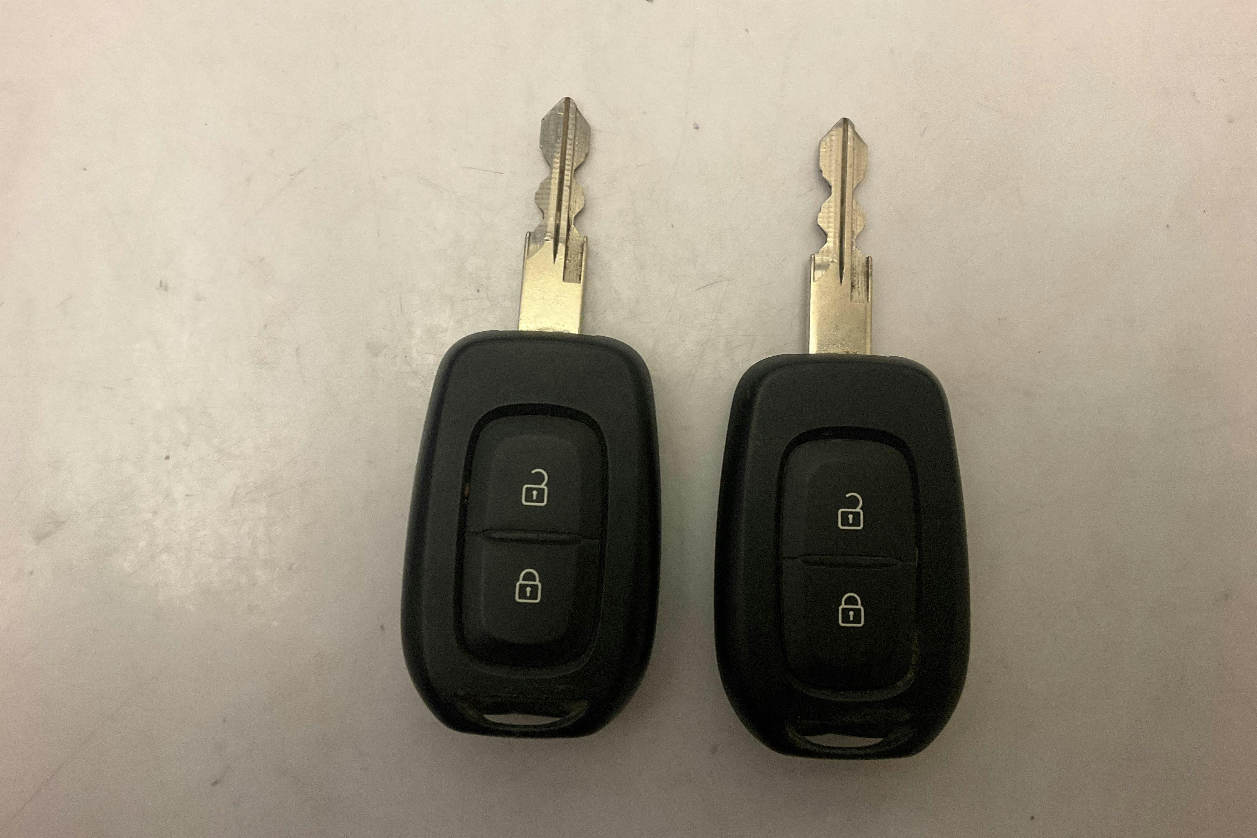 Presentationsfoto 14 av 14: Dacia Duster 1.5 dCi 4x4 (115hk) - 14 631 mil - Manuell - vit - 2020