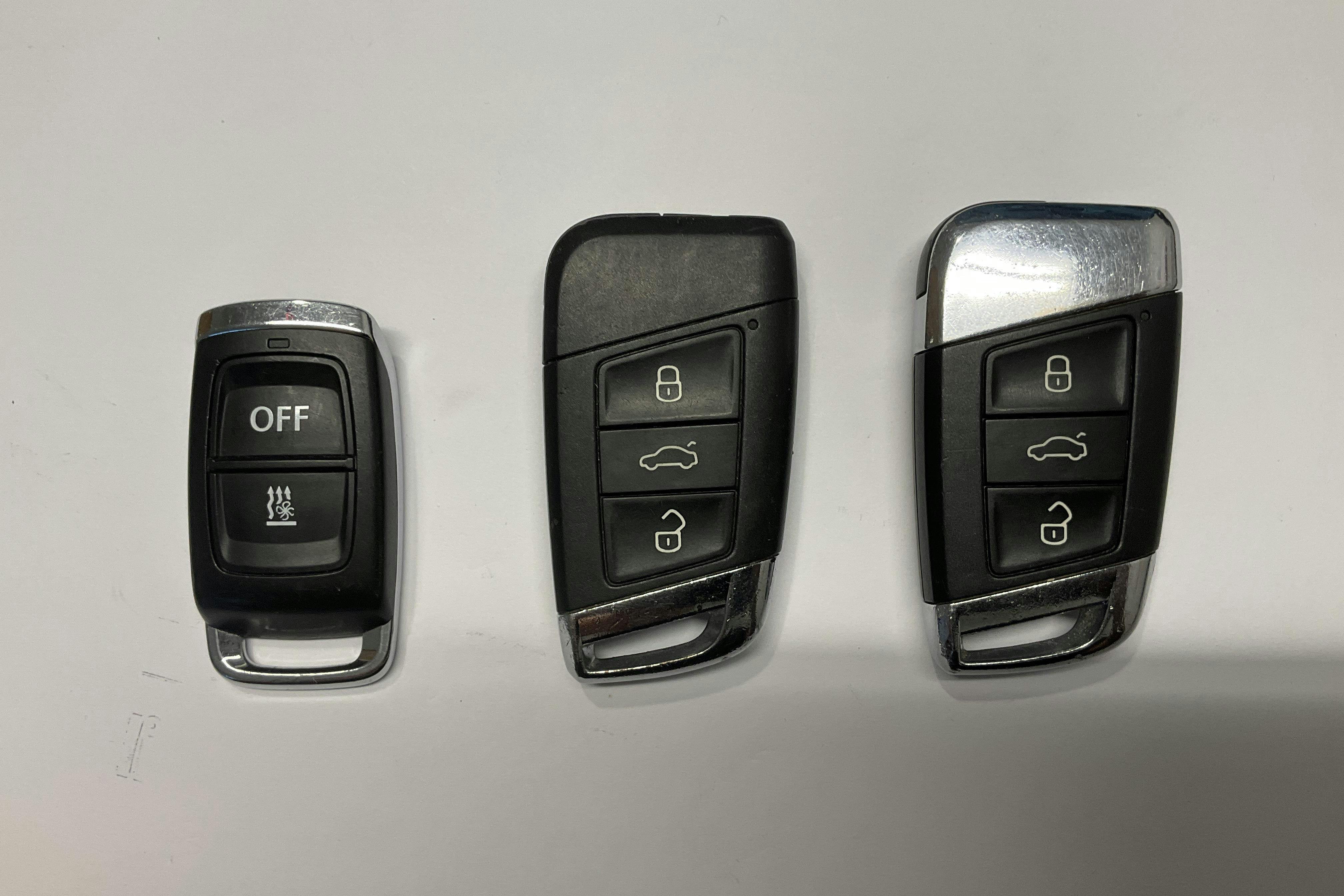 Presentationsfoto 19 av 19: VW Passat 1.4 Plug-in-Hybrid Sportscombi (218hk) - 19 903 mil - Automat - vit - 2017