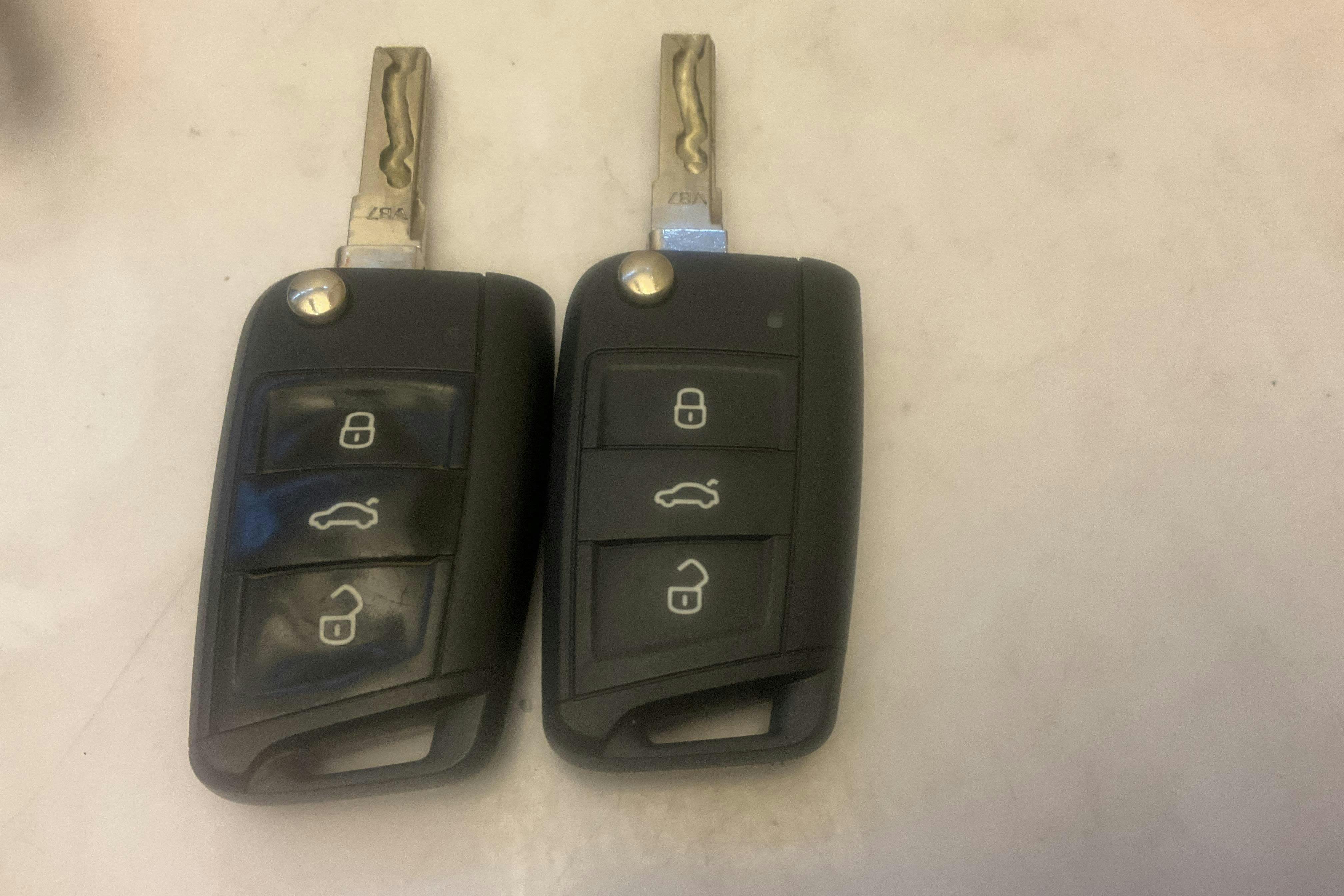 Presentationsfoto 15 av 15: VW Golf VII 1.2 TSI 5dr (105hk) - 11 154 mil - Manuell - blå - 2015