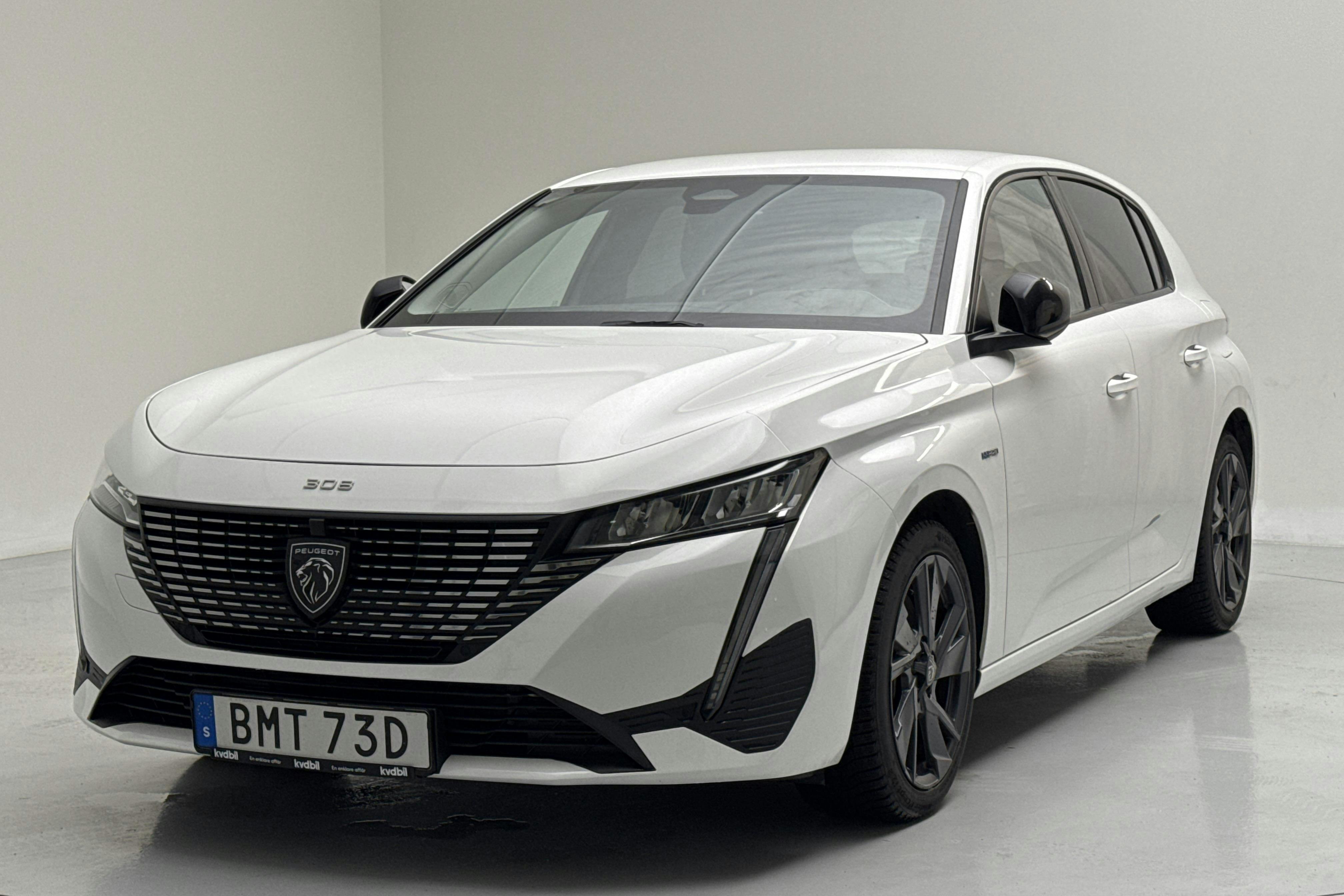 Presentation photo 1 of 17: Peugeot 308 1.6 PHEV 5dr (180hk) - 80 330 km - Automatic - white - 2022