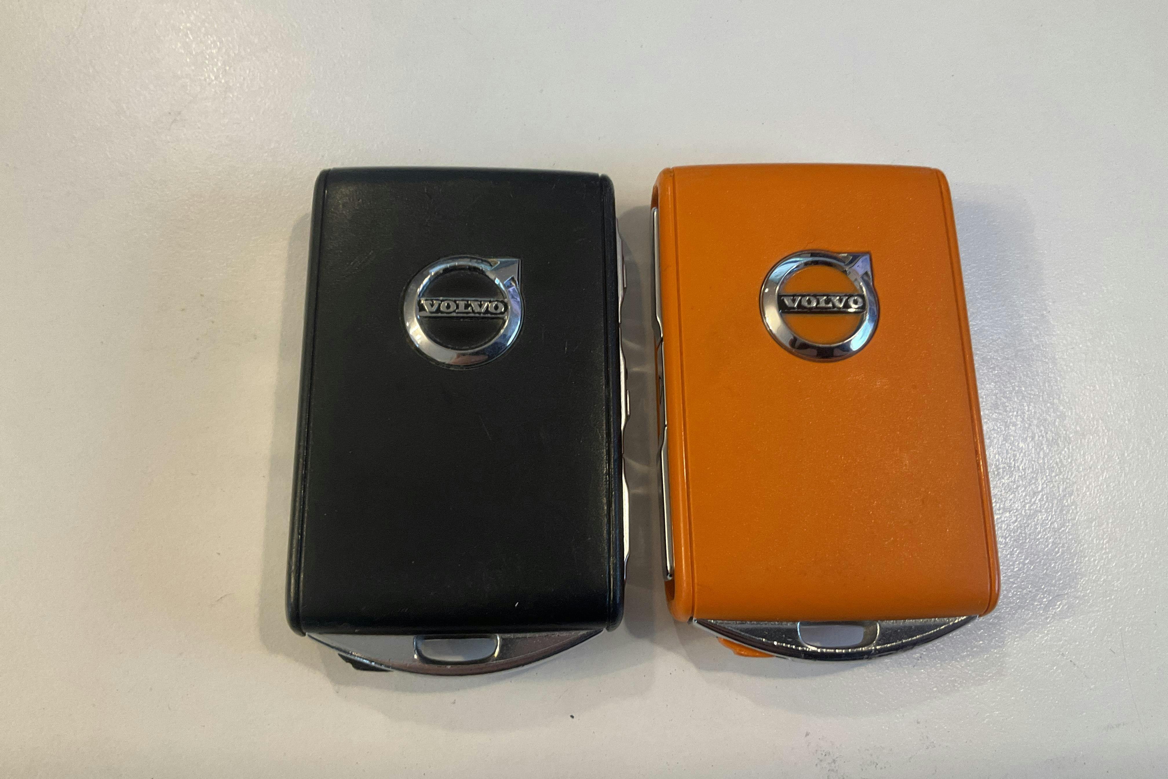 Presentationsfoto 20 av 20: Volvo XC60 T6 AWD Recharge (350hk) - 12 028 mil - Automat - grå - 2023