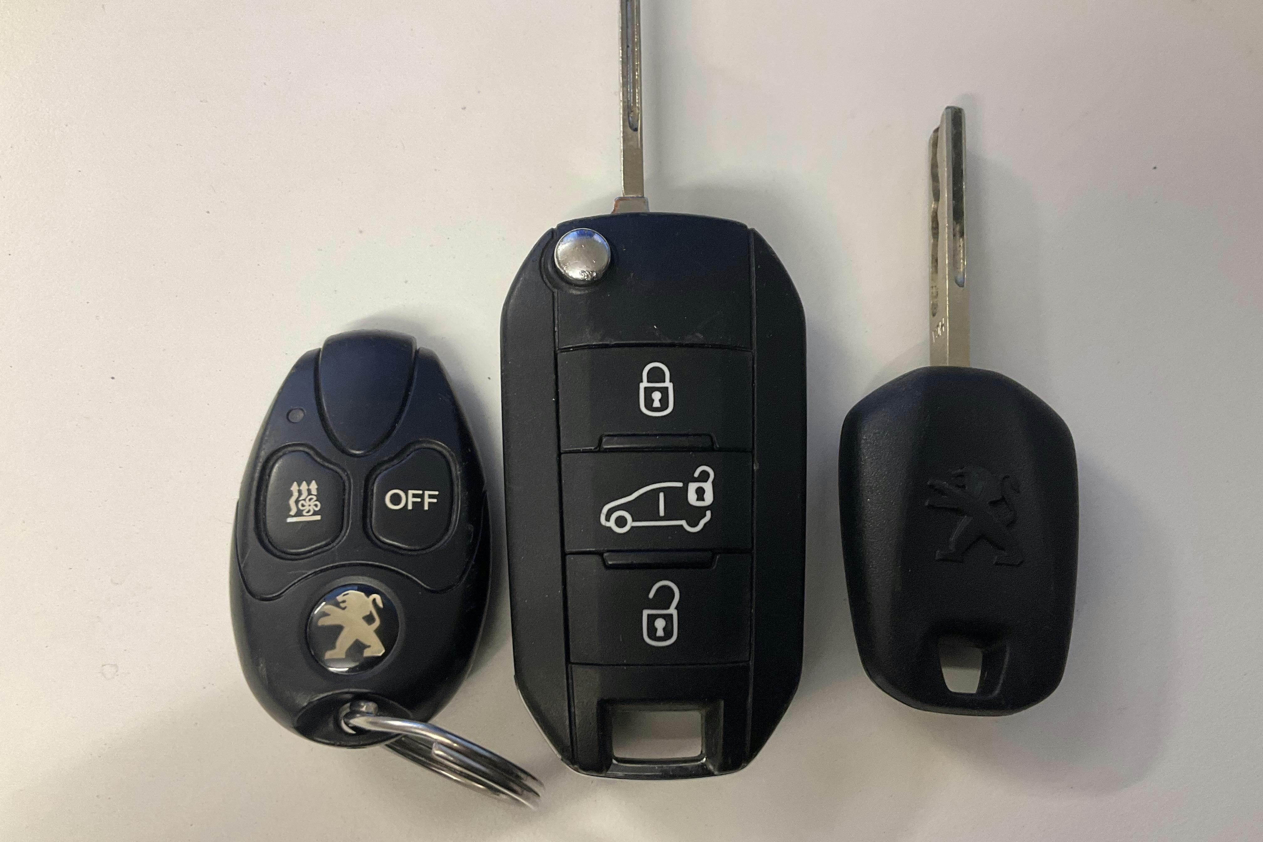 Presentationsfoto 14 av 14: Peugeot Expert BlueHDi Skåp (122hk) - 8 696 mil - Manuell - vit - 2019