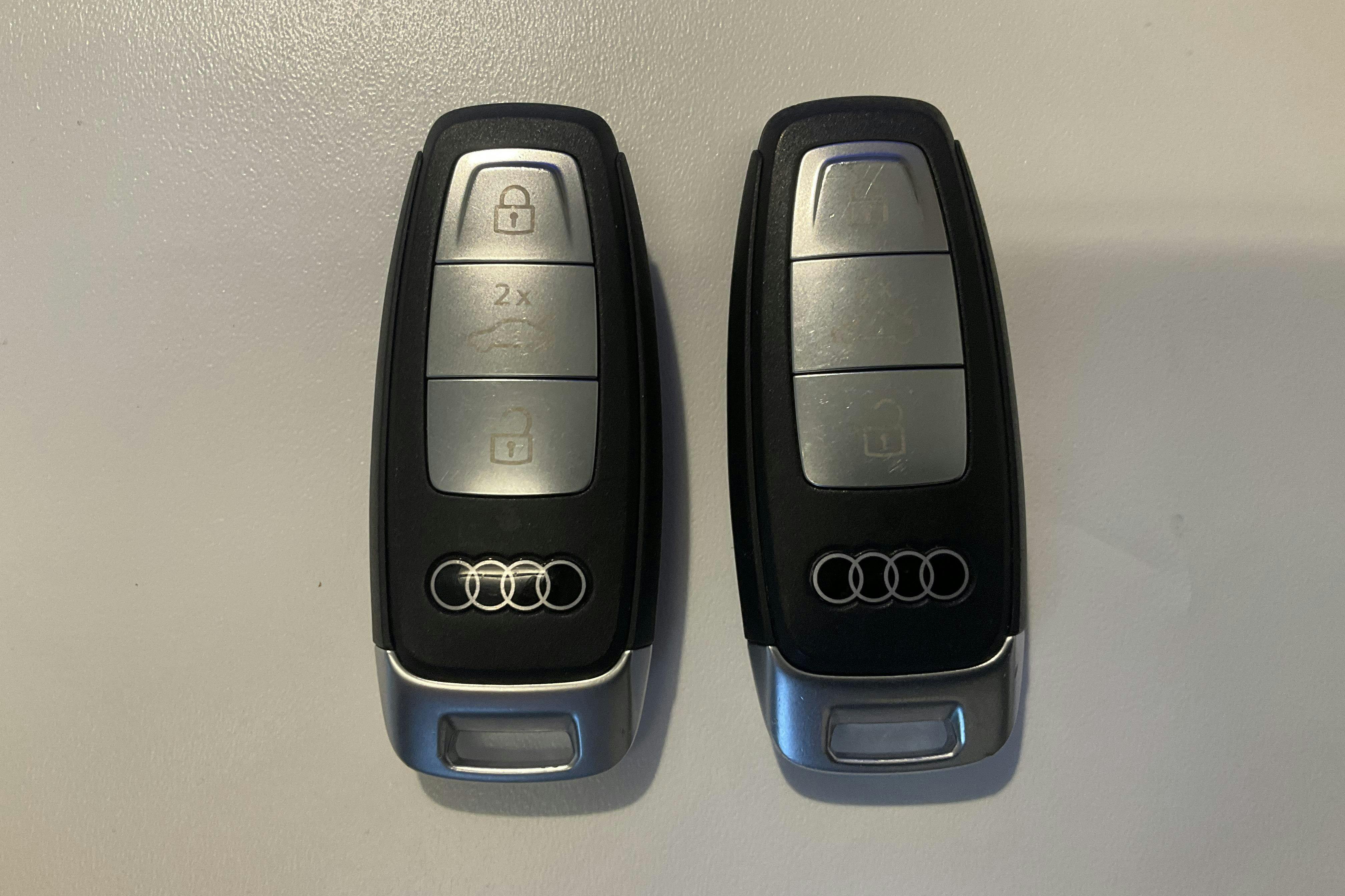 Presentationsfoto 19 av 19: Audi Q4 45 Sportback e-tron 82kWh (286hk) - 3 516 mil - Automat - vit - 2025