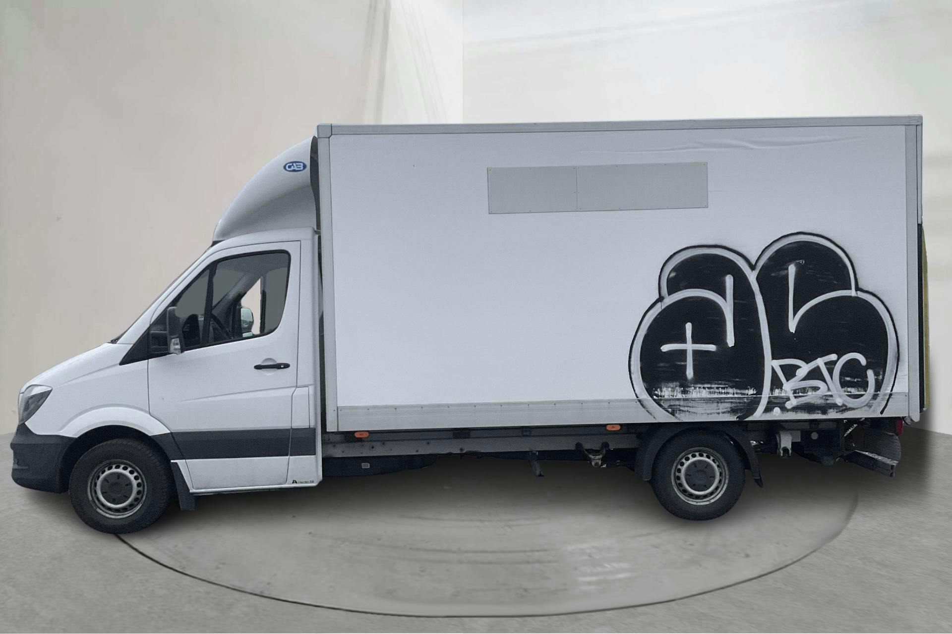 Presentation photo 2 of 12: Mercedes Sprinter 316 CDI Volymskåp (163hk) - 243 280 km - Automatic - white - 2018