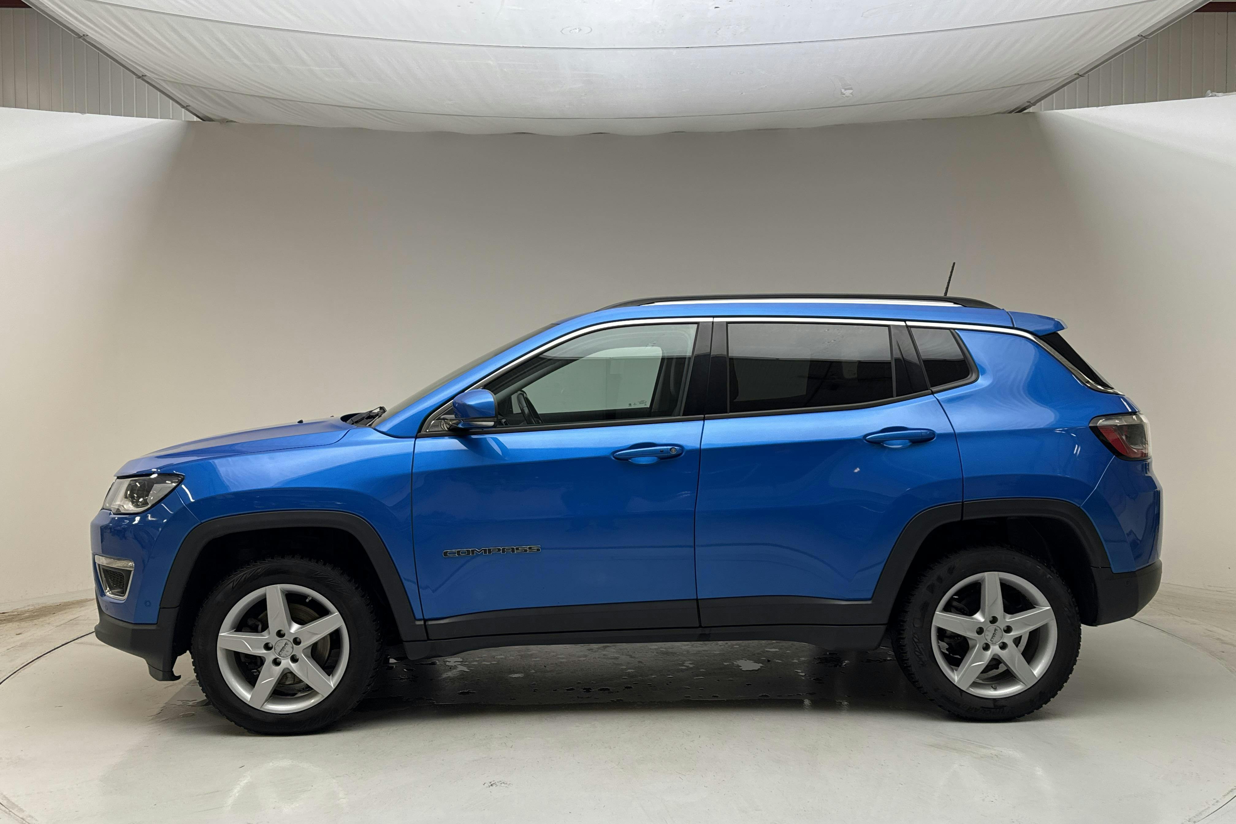 Presentation photo 2 of 13: Jeep Compass 1.4 Multiair 4WD (170hk) - 128 950 km - Automatic - blue - 2019
