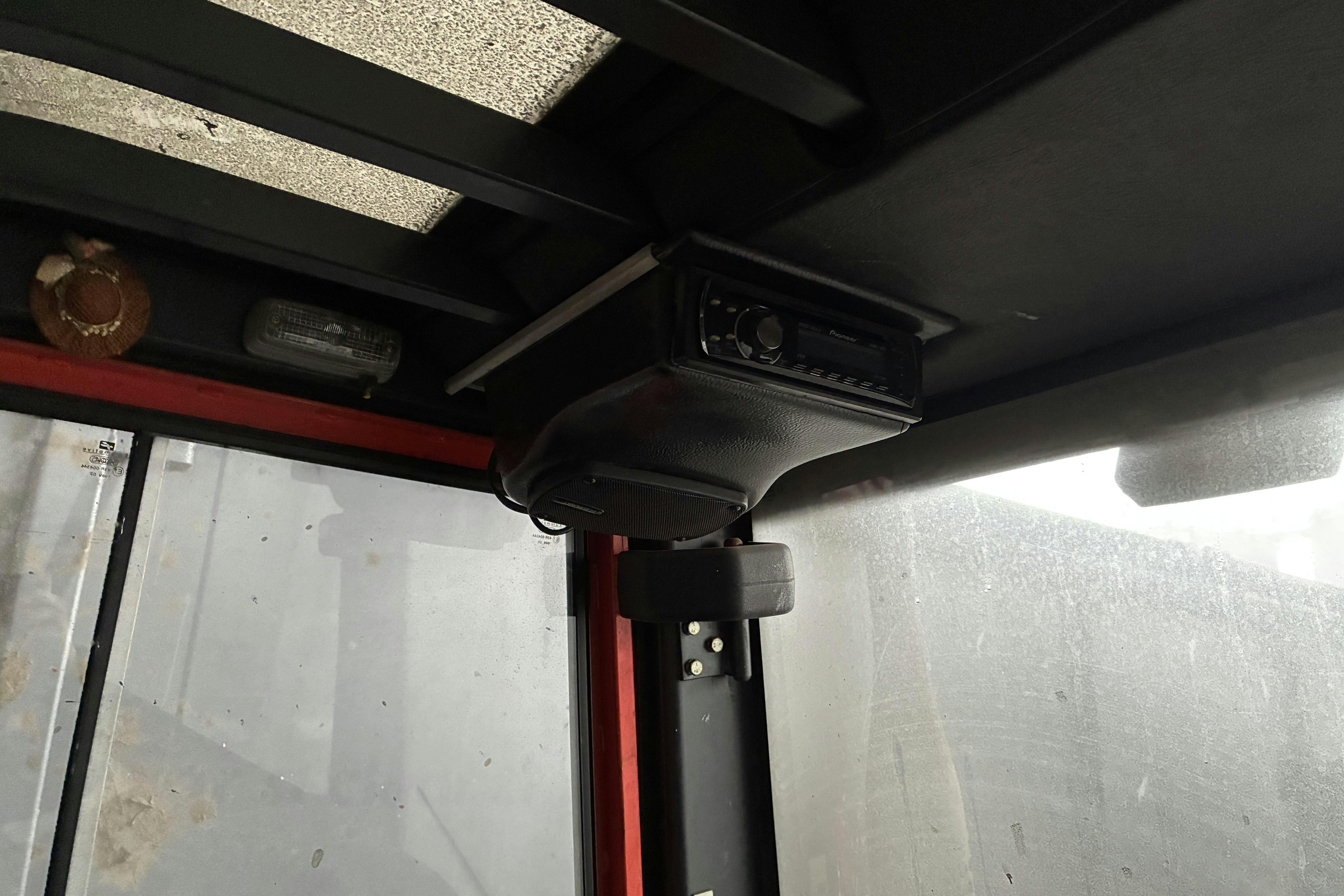 Presentation photo 20 of 20: Linde Truck med vändaggregat -  - 1999