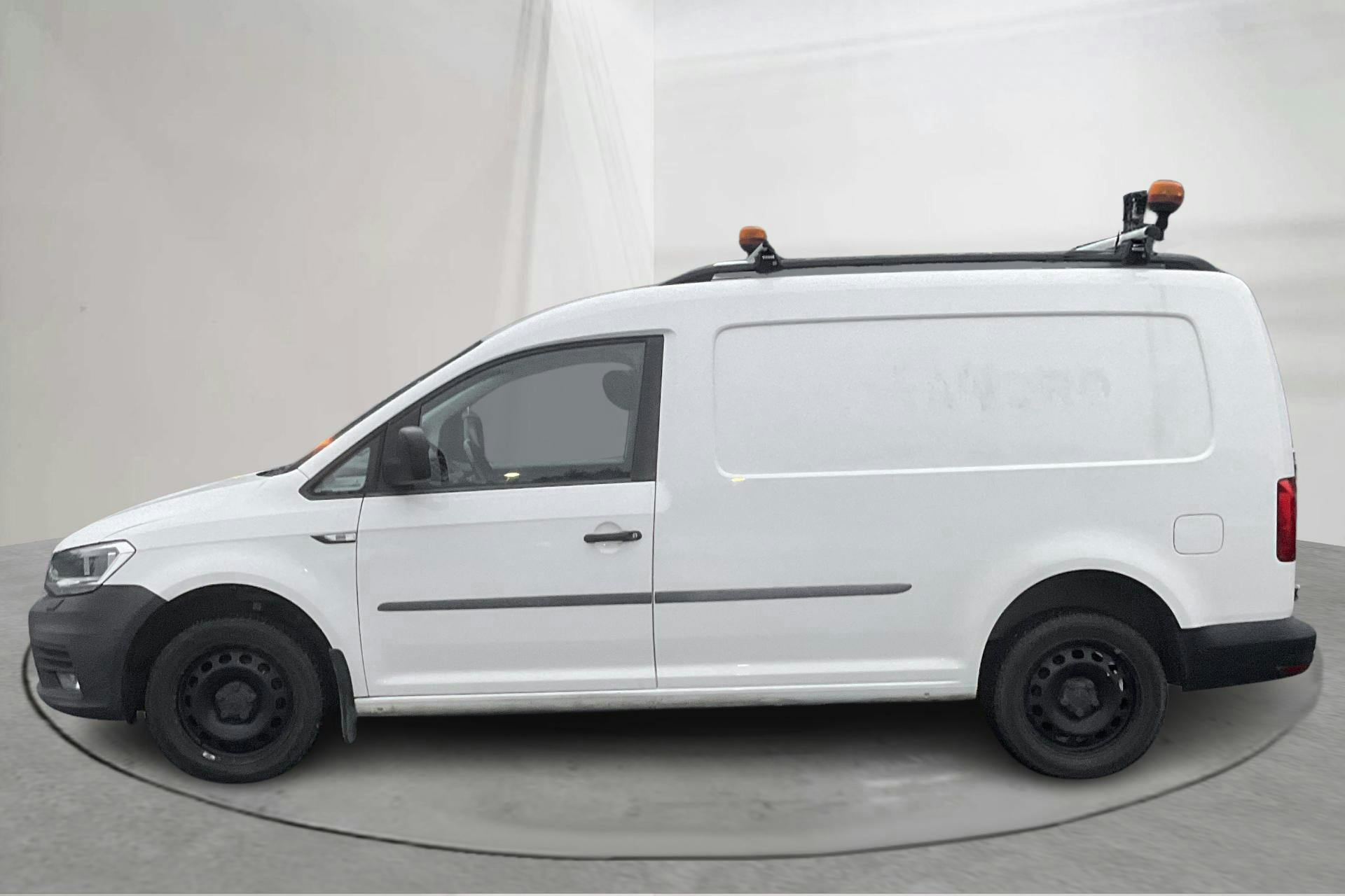 Presentationsfoto 2 av 13: VW Caddy 2.0 TDI Maxi Skåp 4MOTION (122hk) - 10 353 mil - Manuell - vit - 2020