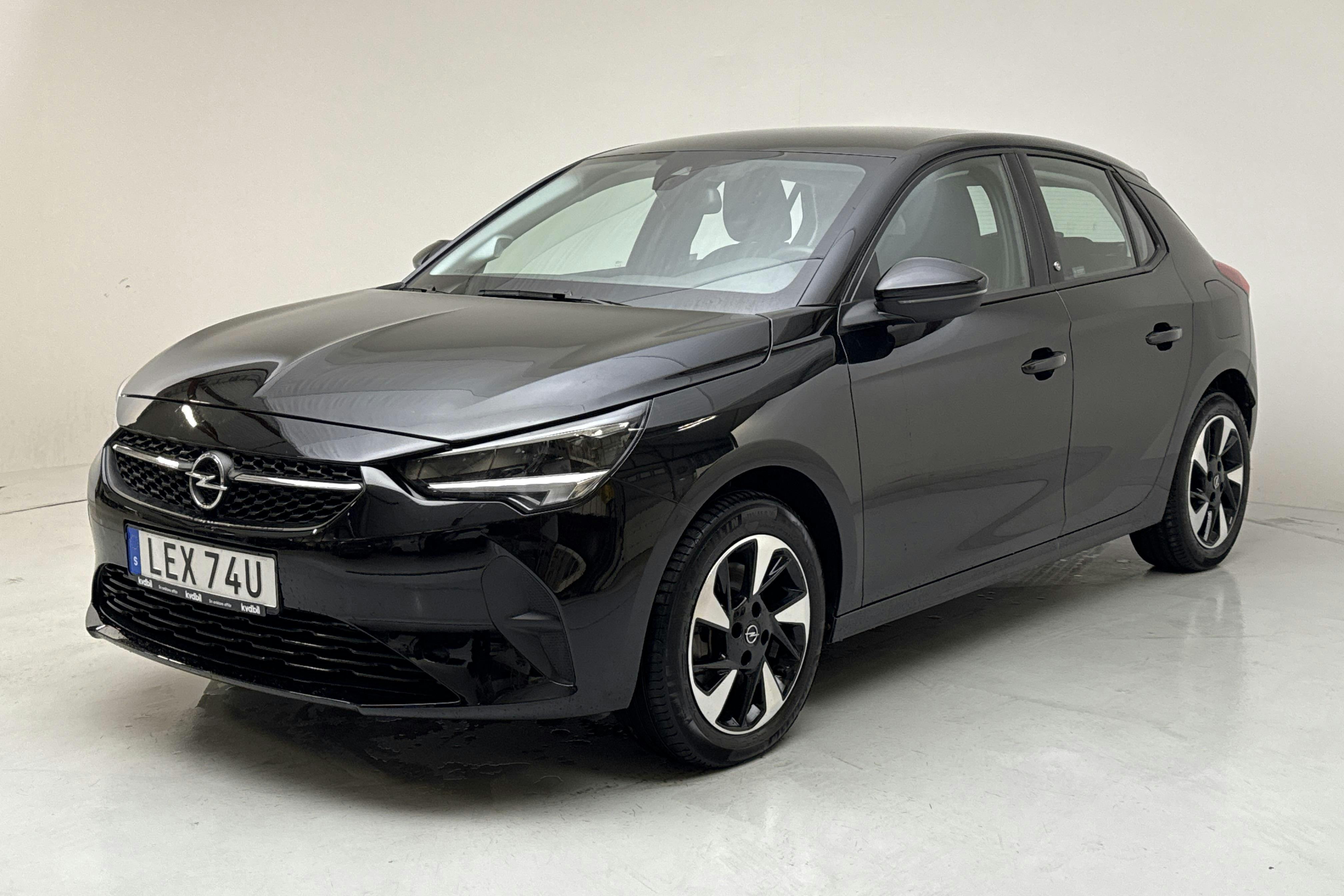 Presentationsfoto 1 av 15: Opel Corsa-e 50kWh 5dr (136hk) - 2 883 mil - Automat - svart - 2022