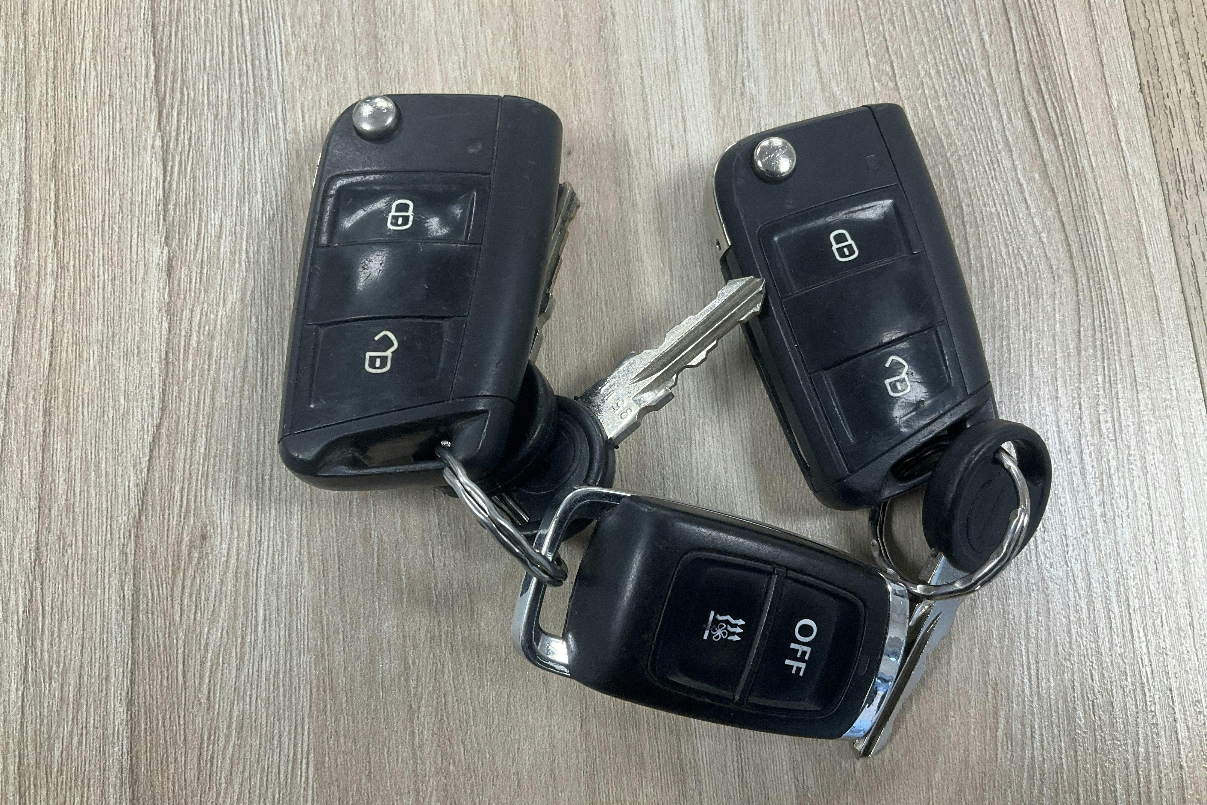 Präsentationsfoto 19 von 19: VW Crafter 35 2.0 TDI Volymskåp (177hk) - 226 140 Kilometer - Verkaufsautomat - Weiß - 2018