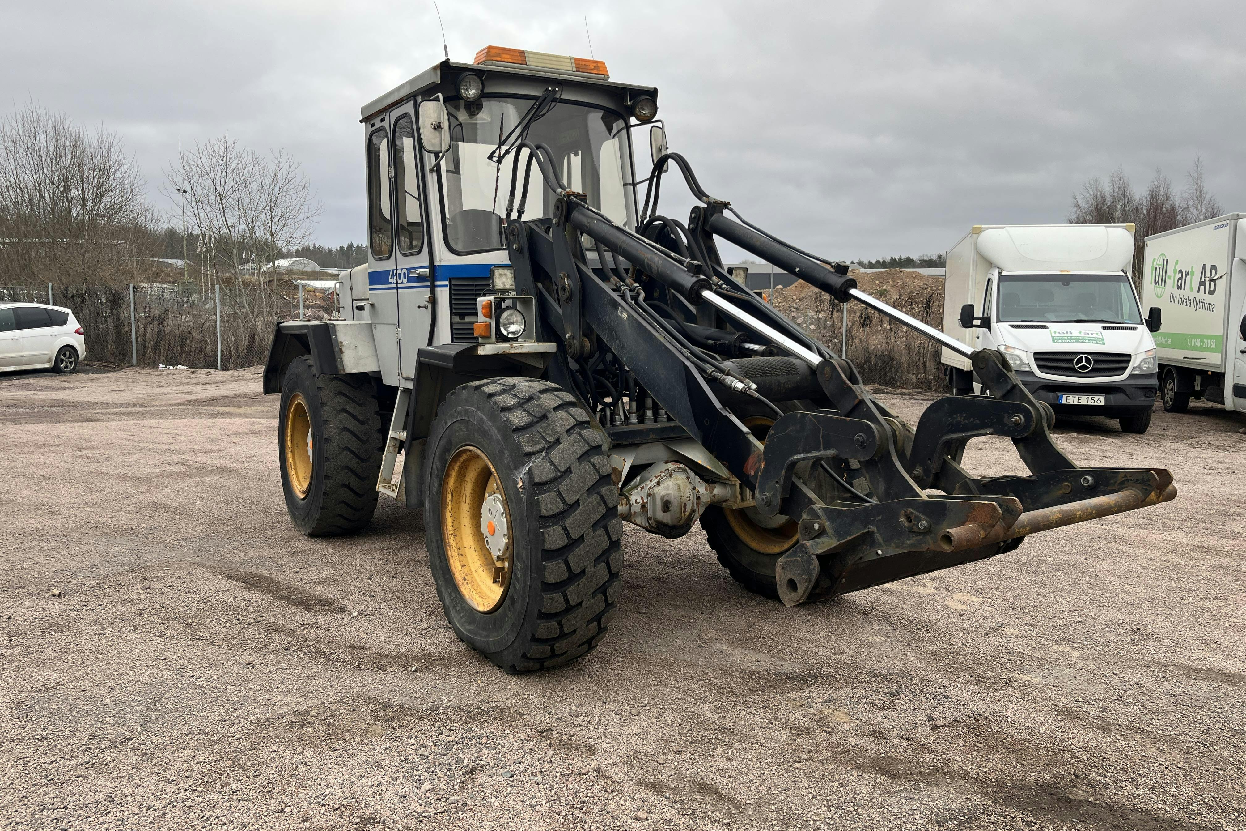 Presentation photo 2 of 81: Volvo BM 4200 - 140 920 km