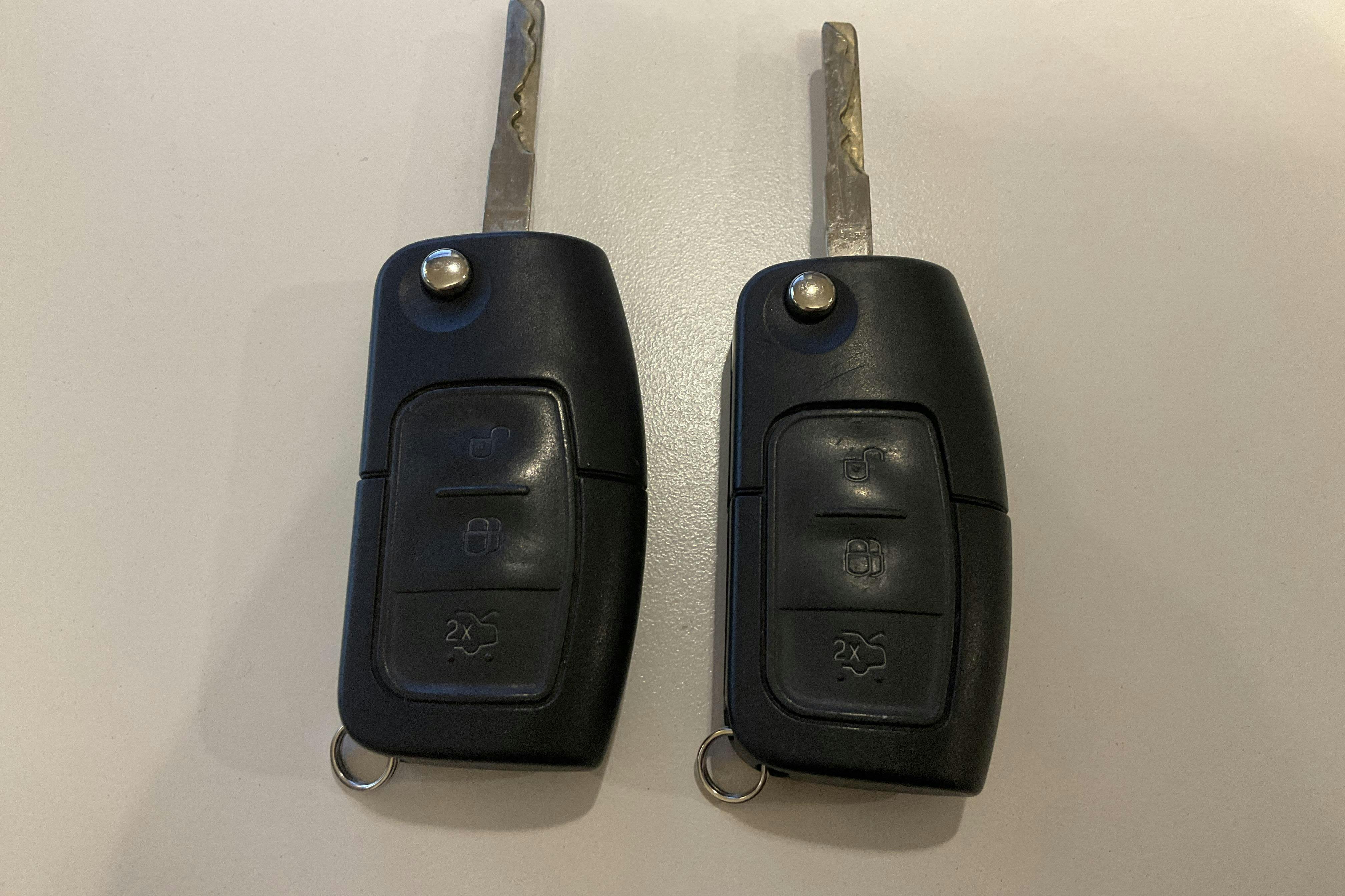 Presentation photo 17 of 17: Ford Fiesta 1.0T EcoBoost 5dr (100hk) - 66 230 km - Automatic - white - 2015