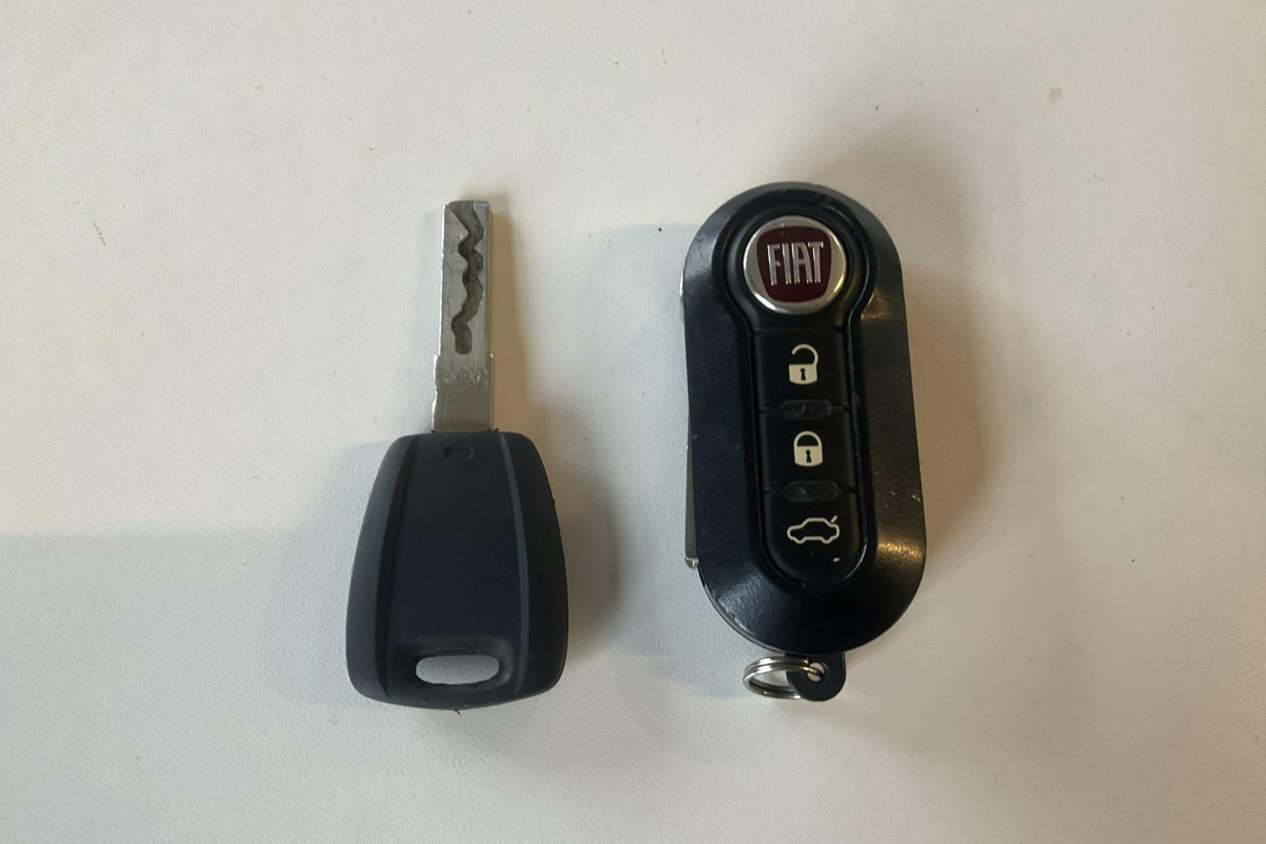 Esittelykuva 13 osoitteesta 13: Fiat 500 1.2 (69hk) - 46 210 km - Manuaalinen - valkoinen - 2020